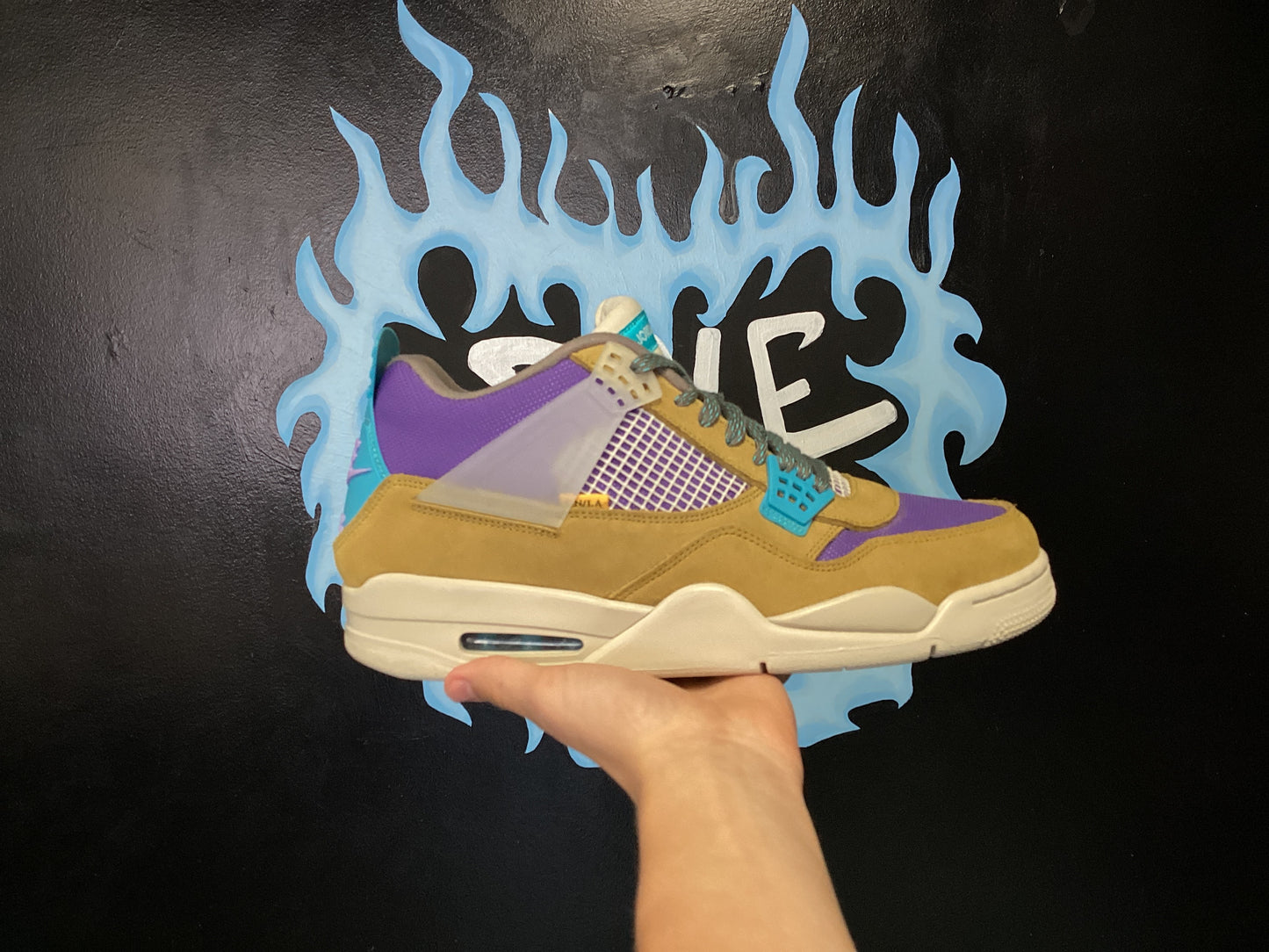 Size13 Jordan 4 Union Dessert Moss