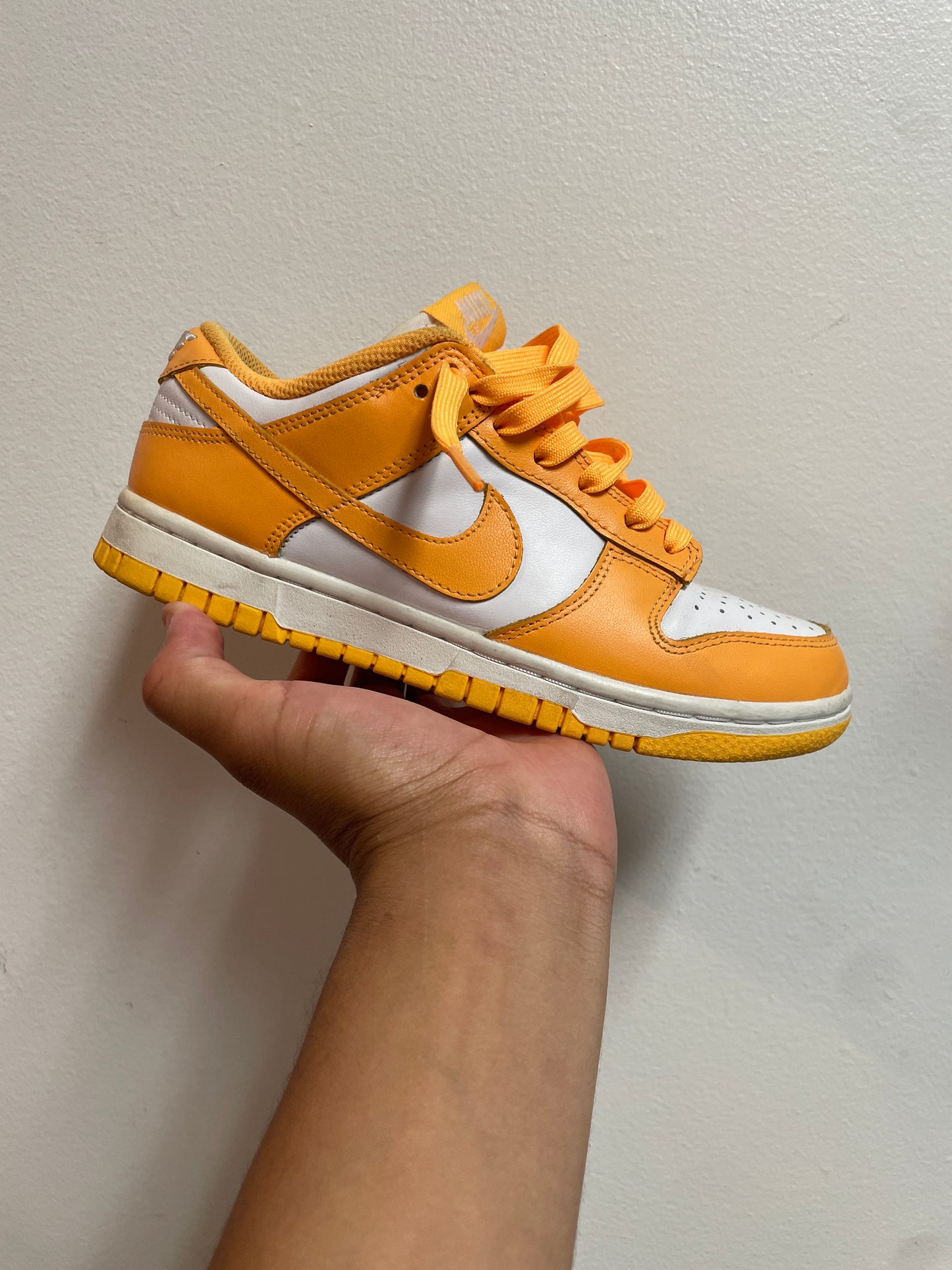 Size5.5 Nike Dunk Pre Owned/No Box