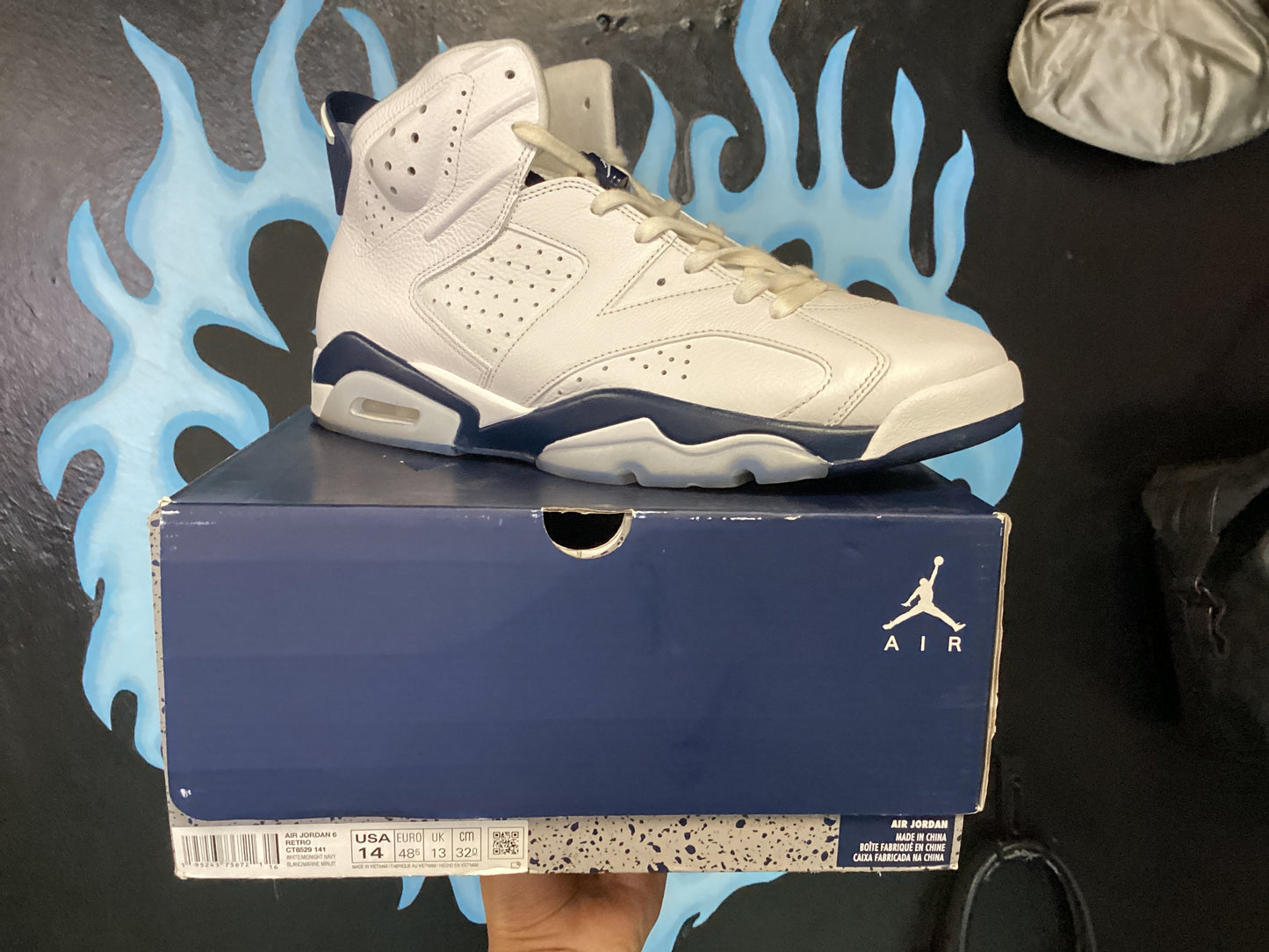 Size14 Jordan 6 Midnight Navy Used Box