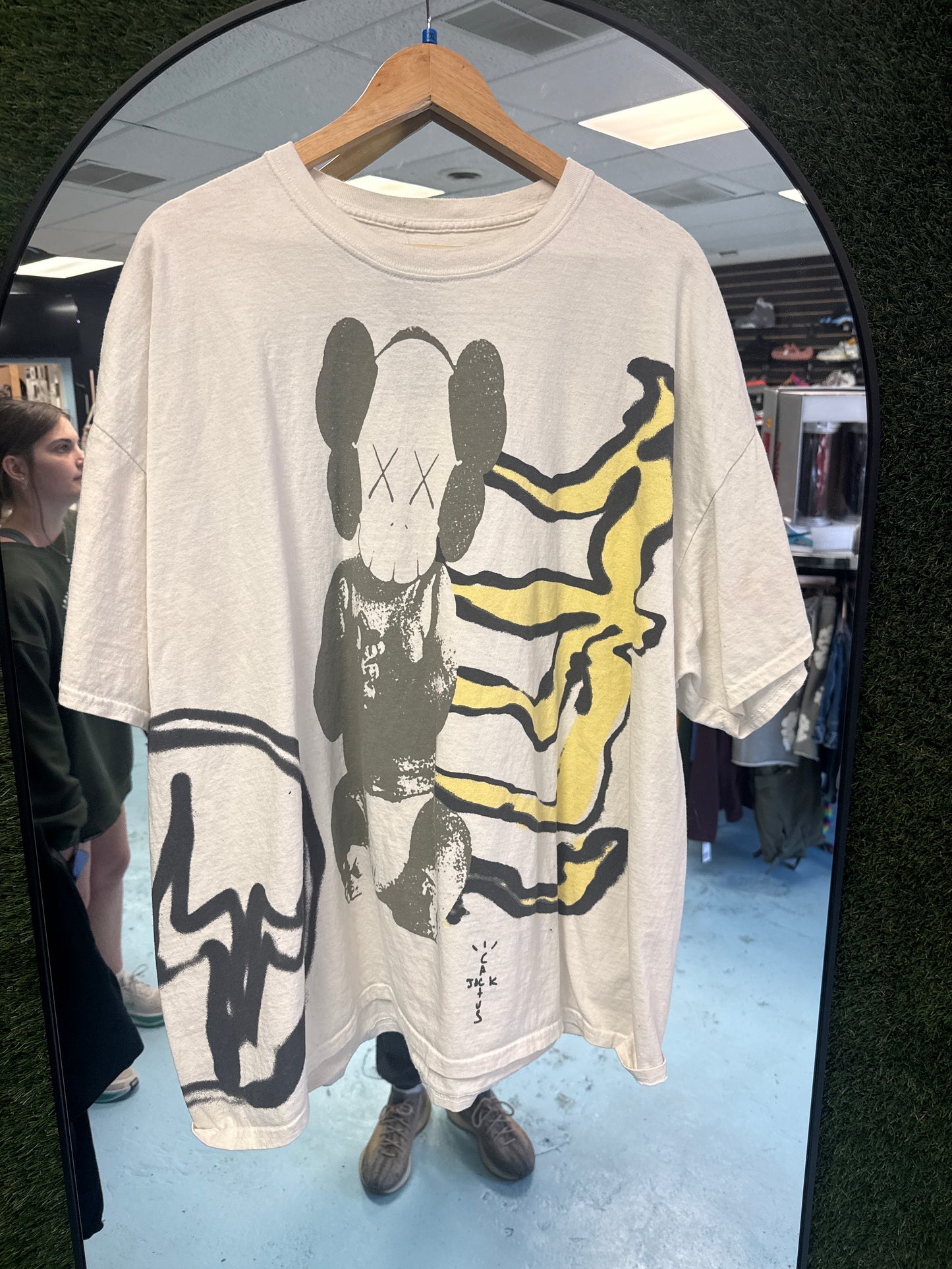 Size 2XL White Travis Scott X Fragment Tee Shirt Pre-Owned