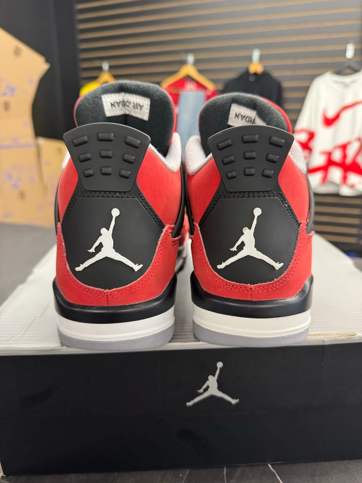 Jordan 4 Retro Toro Bravo (GS)
