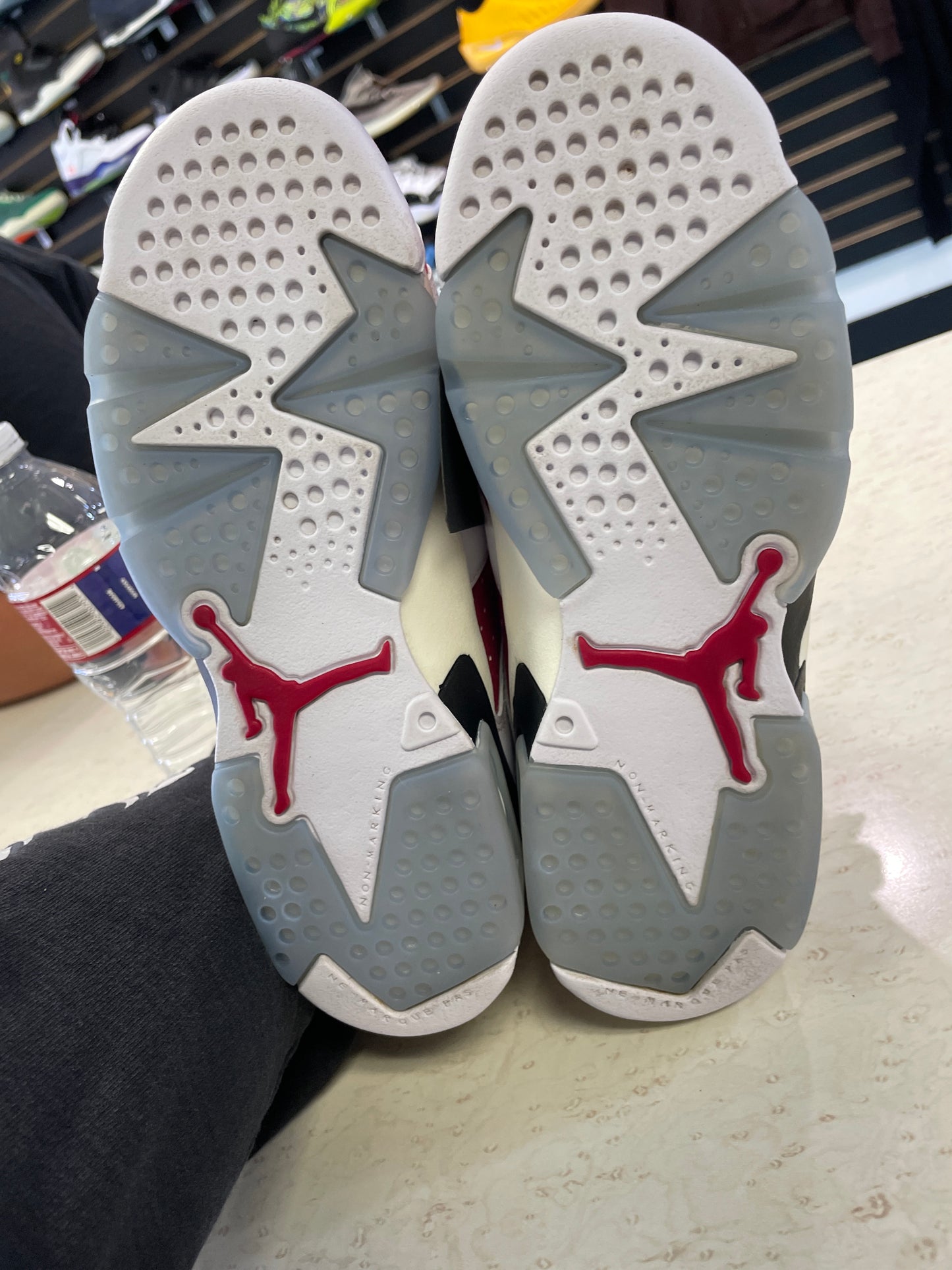 Size4y Jordan 6 Carmine Pre Owned/No Box