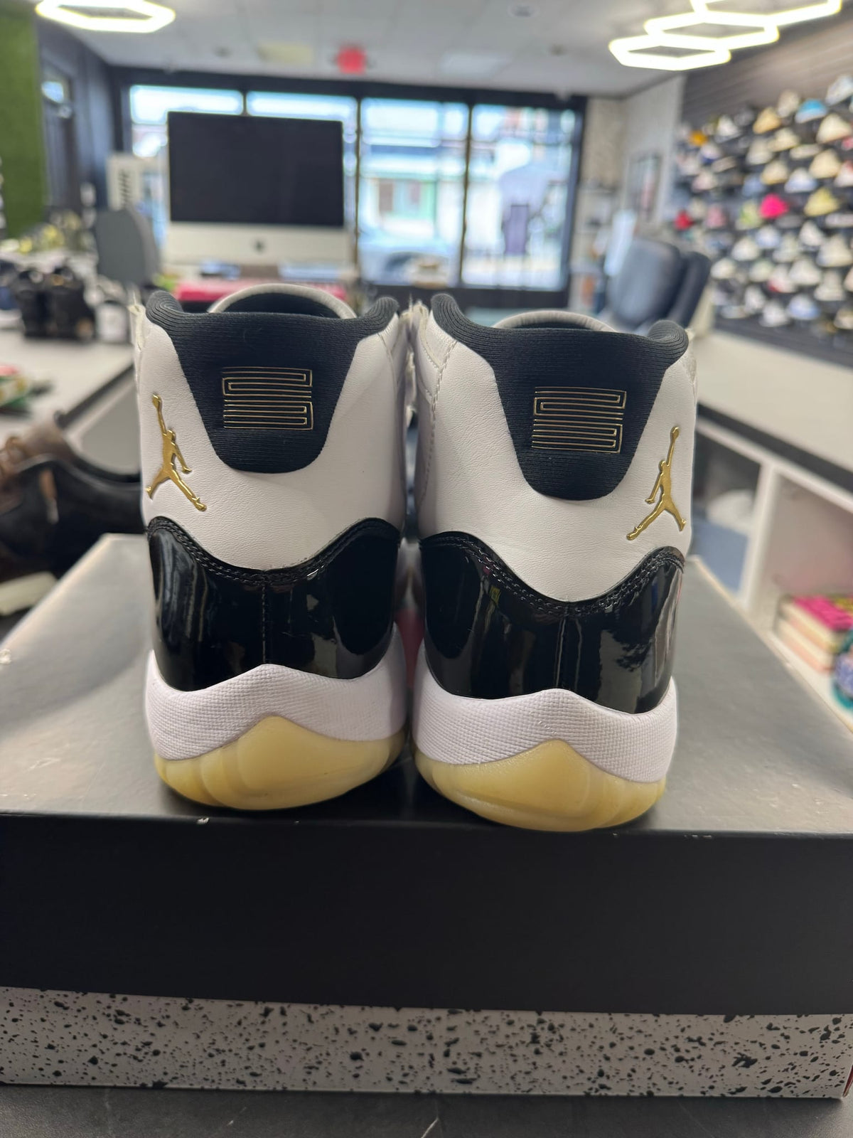 Jordan 11 Retro DMP Gratitude (2023)