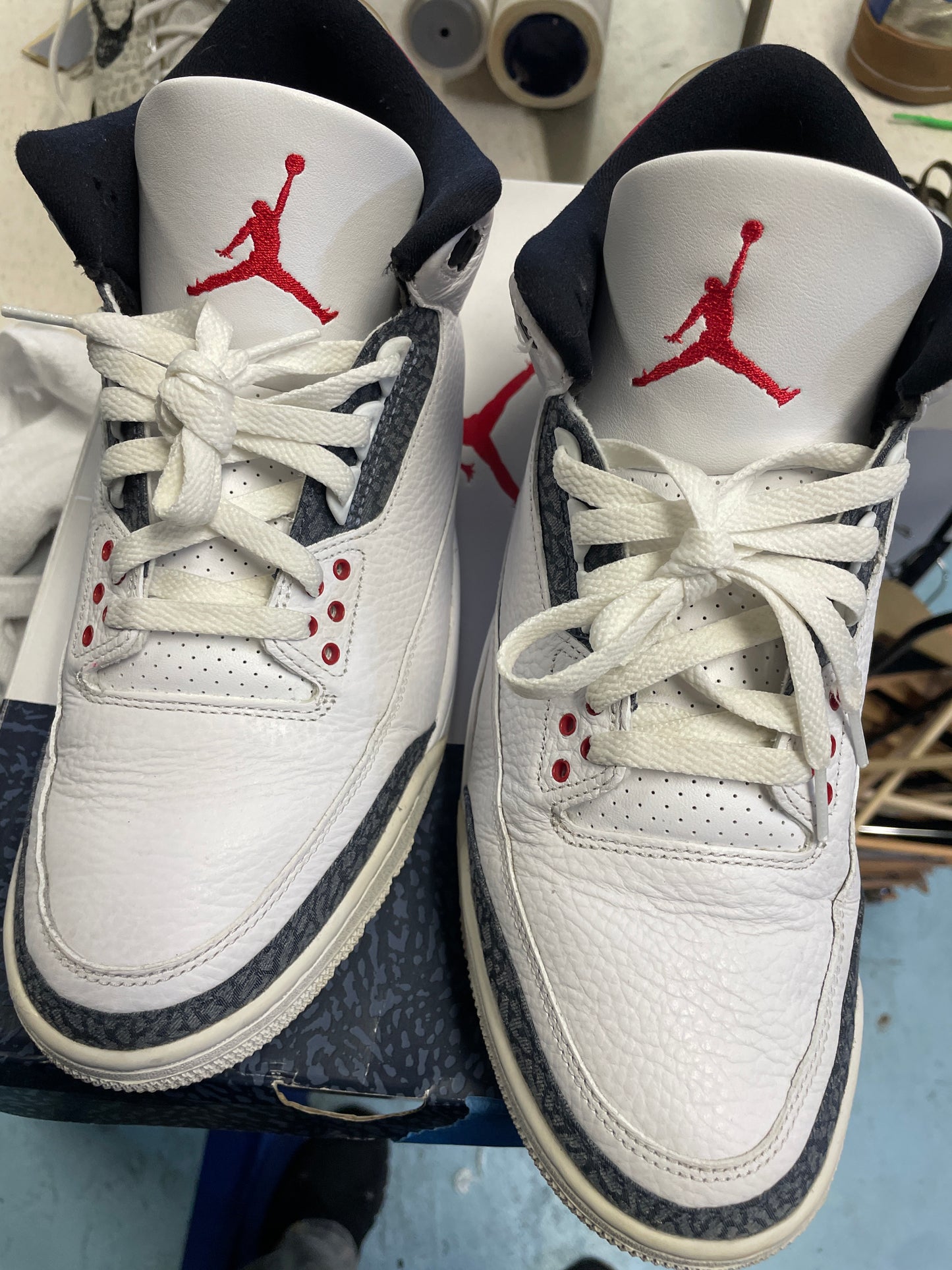 Size11 Jordan 3 Fire Red Denim Pre Owned/W Box