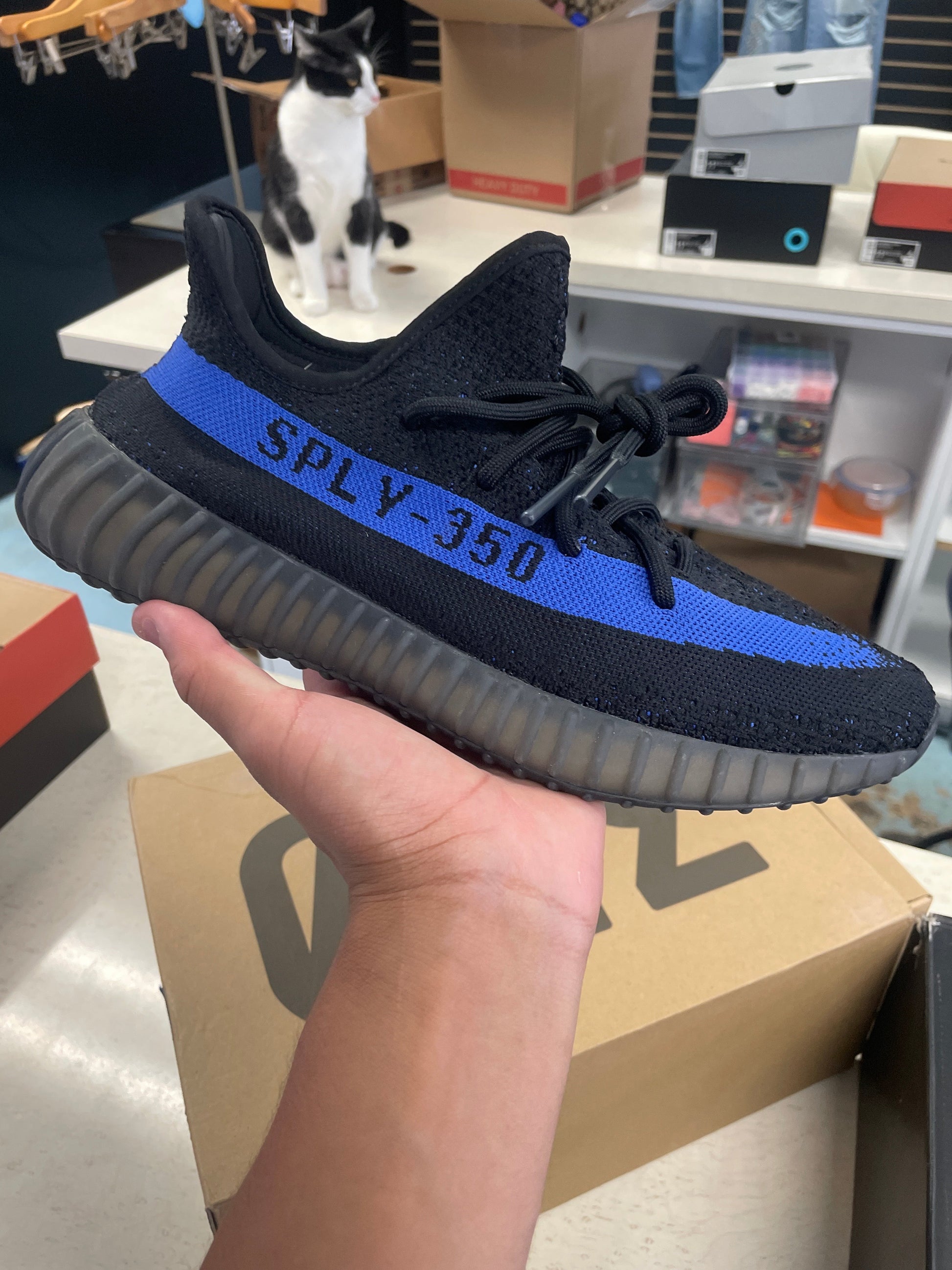 adidas Yeezy Boost 350 V2 Dazzling Blue