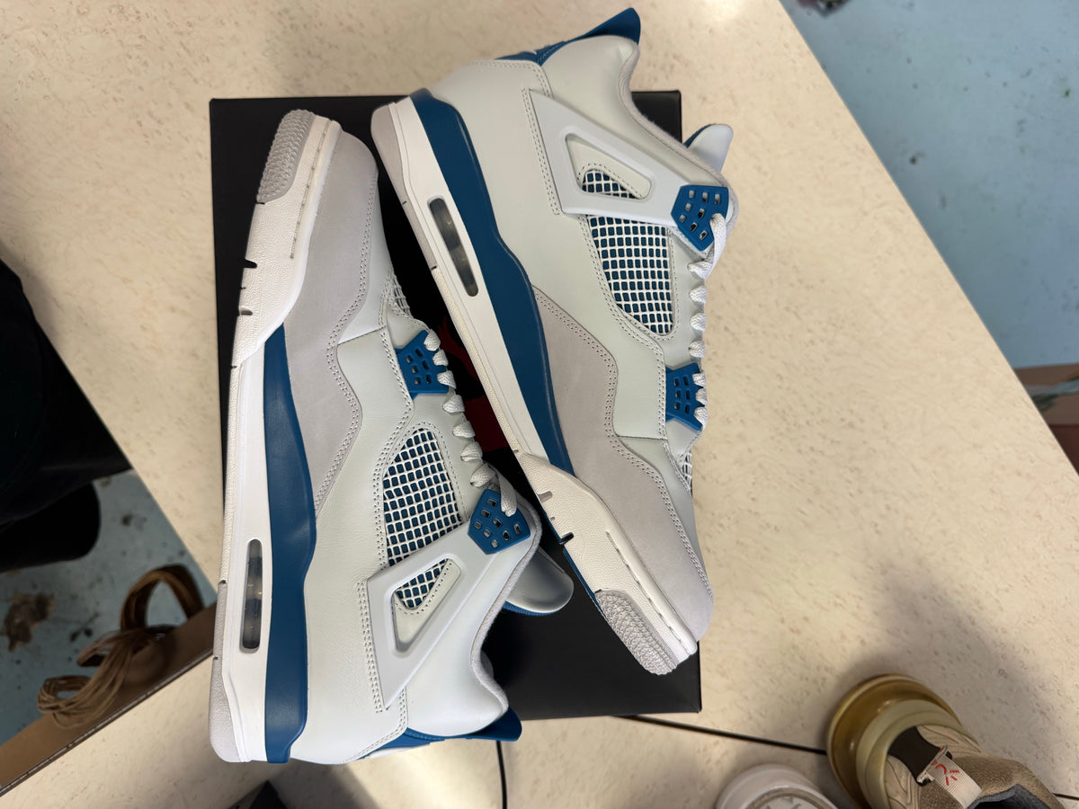 Jordan 4 Retro Military Blue (2024)
