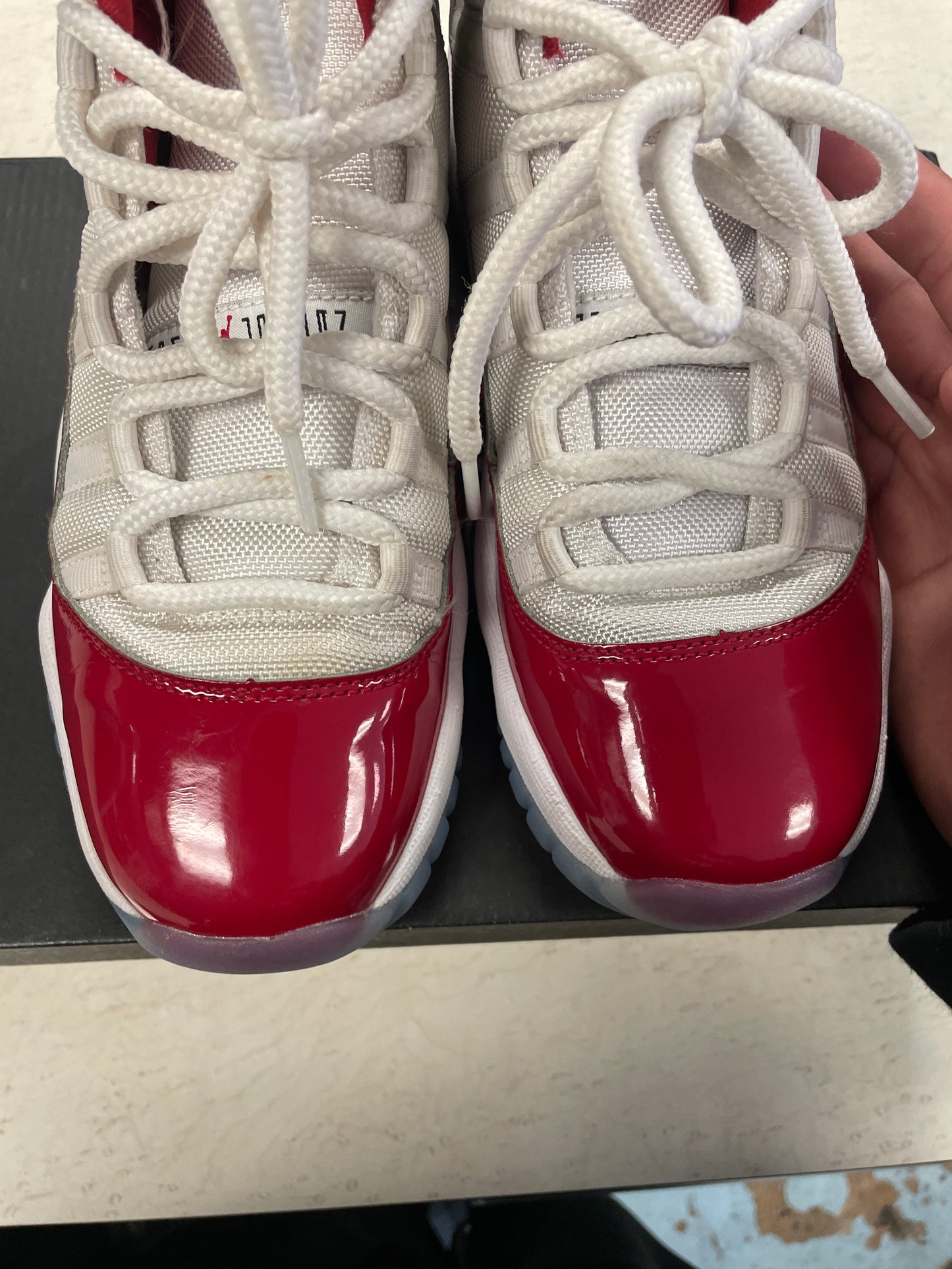 Size6.5 Jordan 11 Cherry Pre Owned/W Box