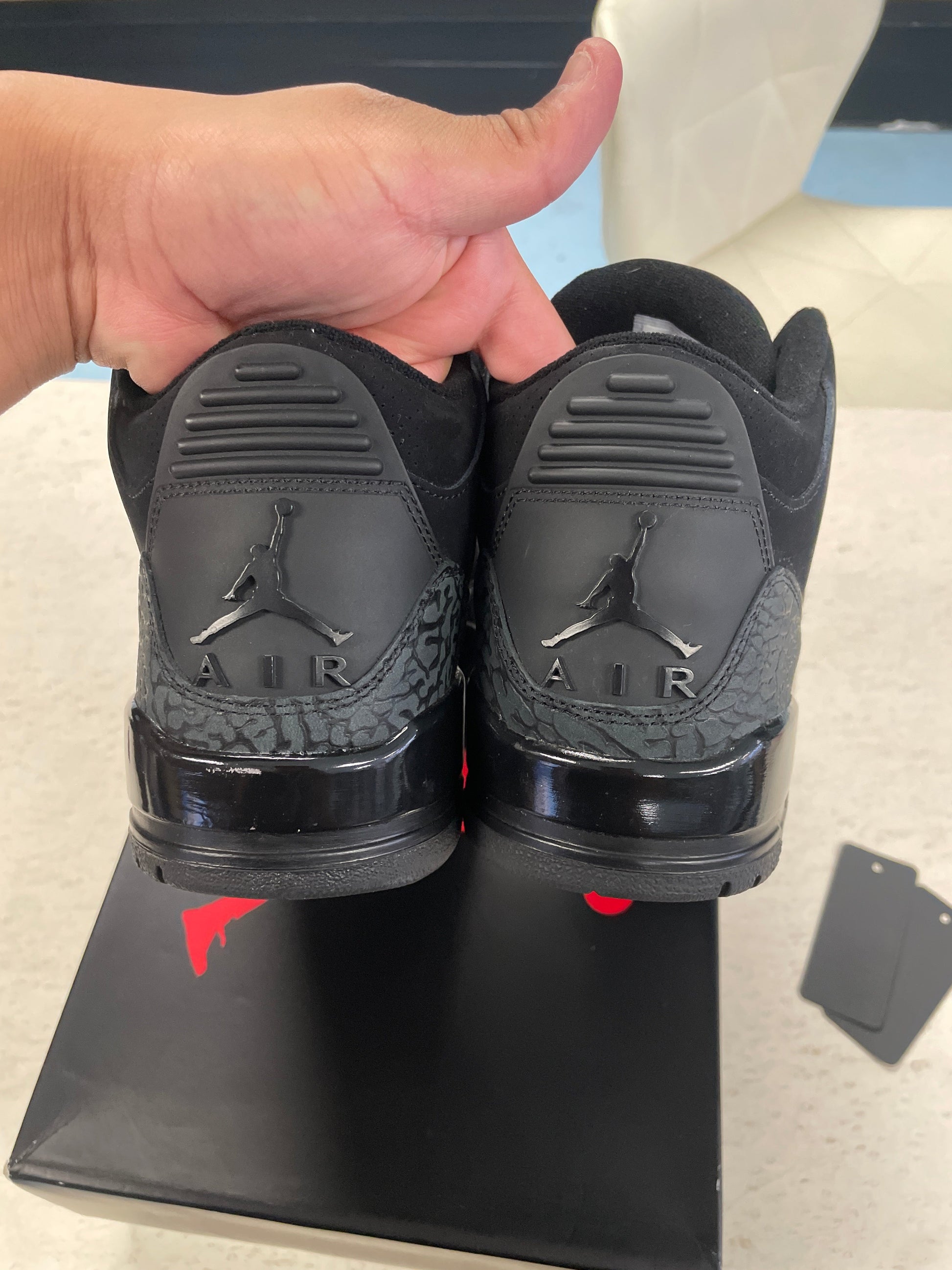 Jordan 3 Retro Black Cat (2025)