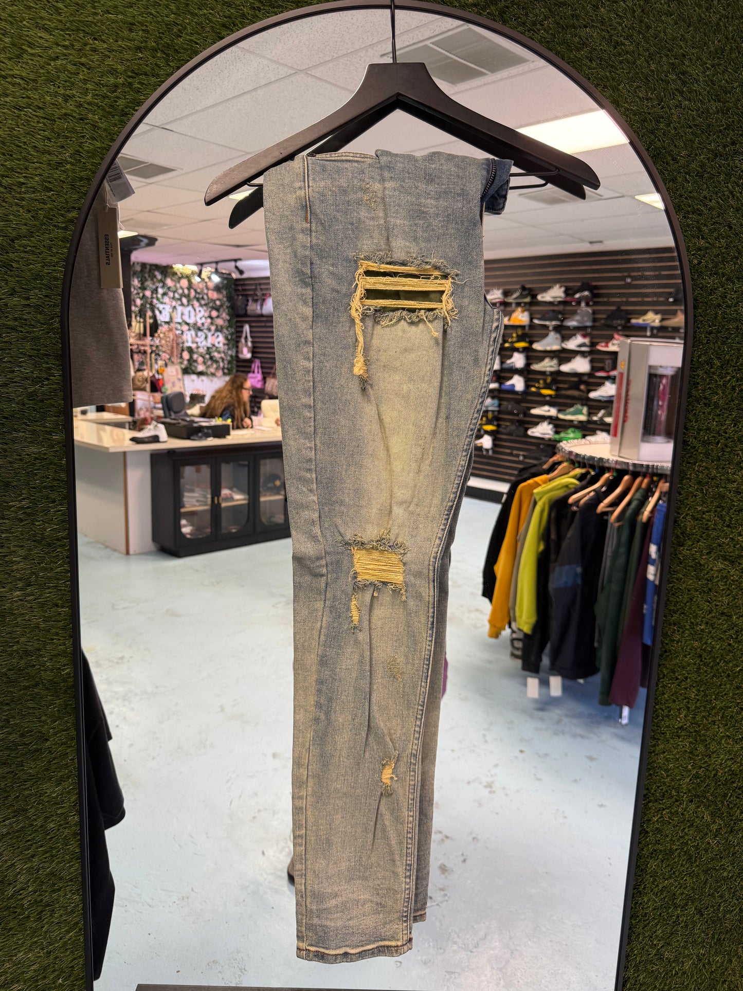 Serenade Jeans Yellow Ripped