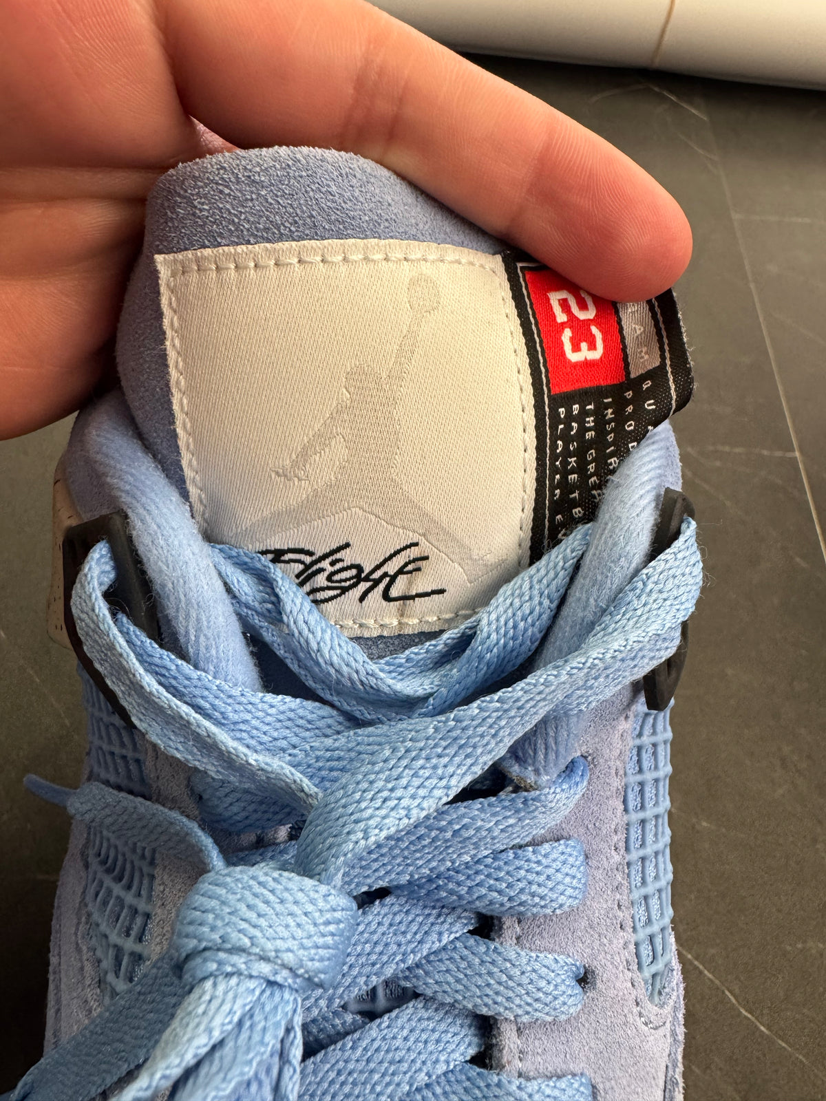 Jordan 4 Retro University Blue