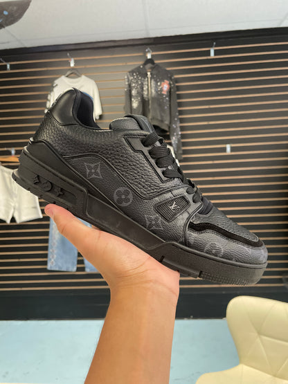 Size9UK (10US) Louis Vuitton Trainer Monogram Eclipse Pre Owned/No Box