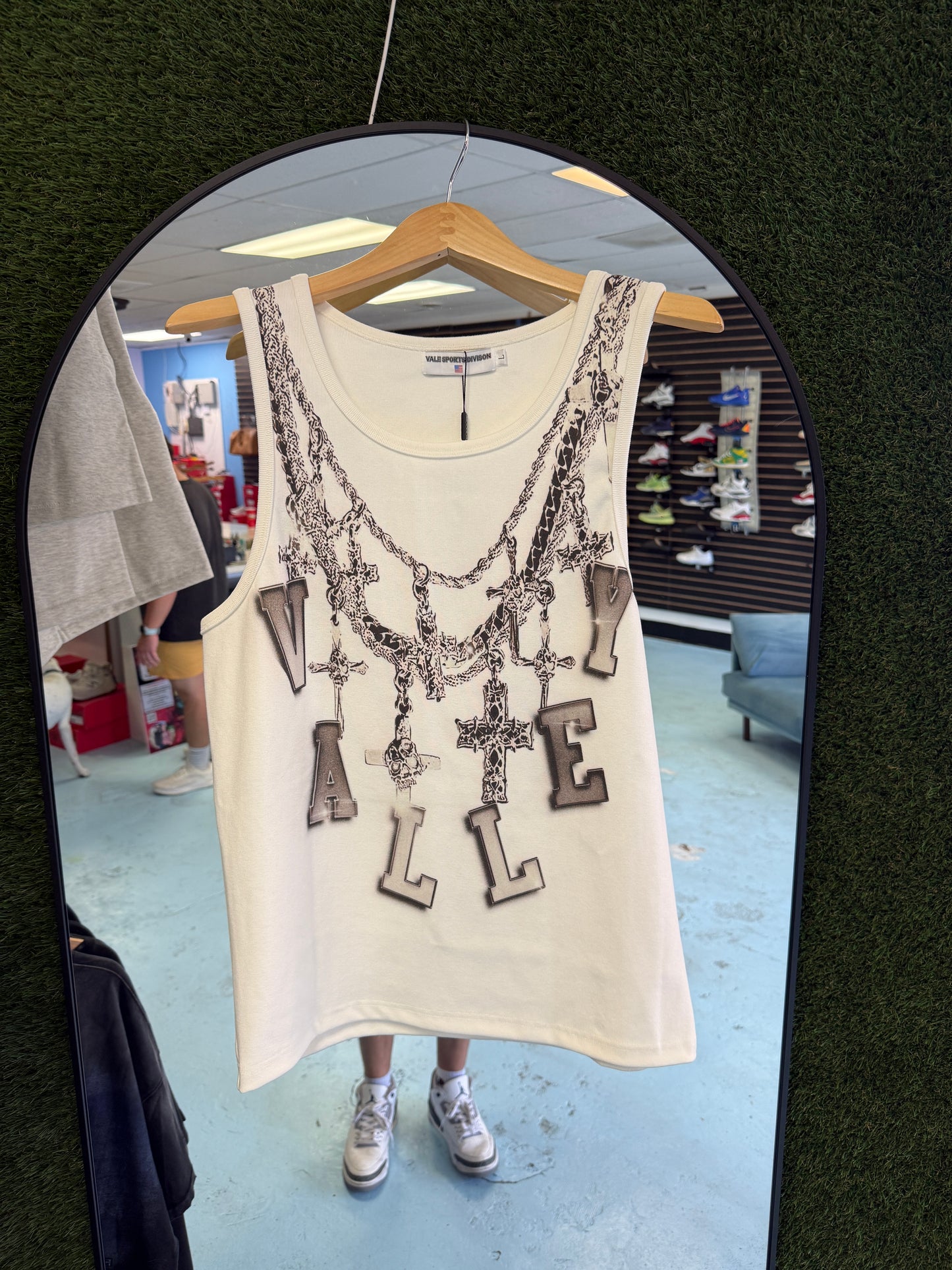 Vale White Chain Tank Top