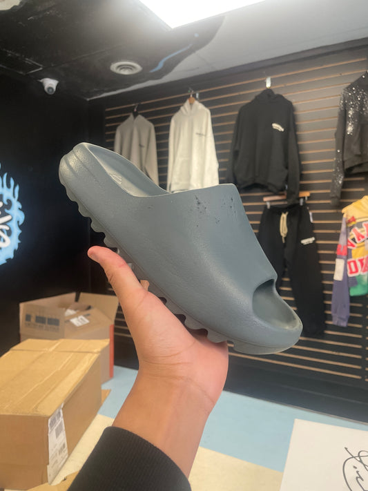 Size9 Adidas Yeezy Slide SLYNRN Pre Owned/W Box