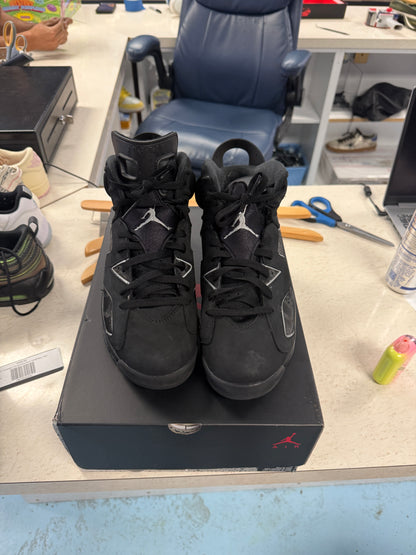 Jordan 6 Retro Cap and Gown
