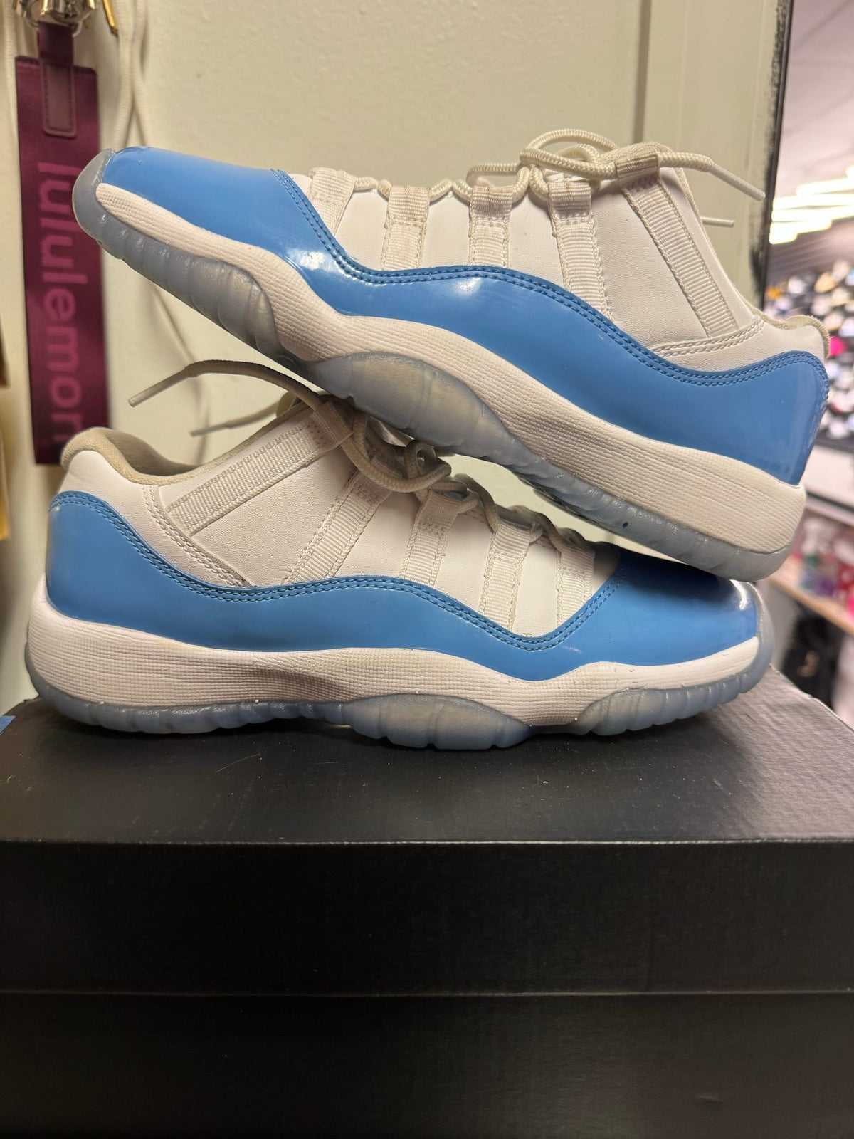 Jordan 11 Retro Low University Blue (GS)