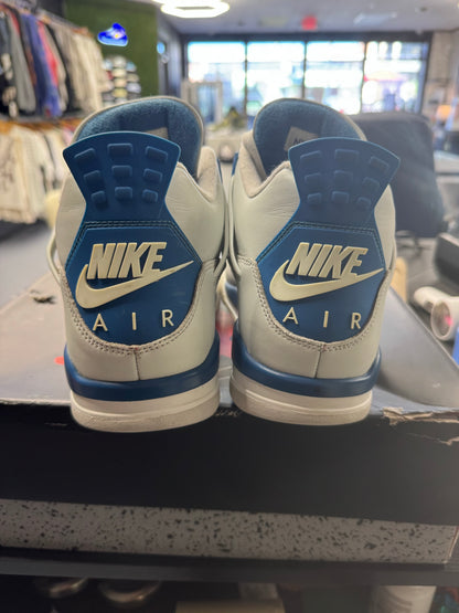 Jordan 4 Retro Military Blue (2024)
