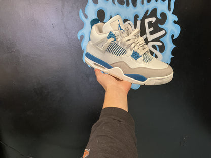 Size9.5 Jordan 4 Retro Military Blue Preowned/w Box