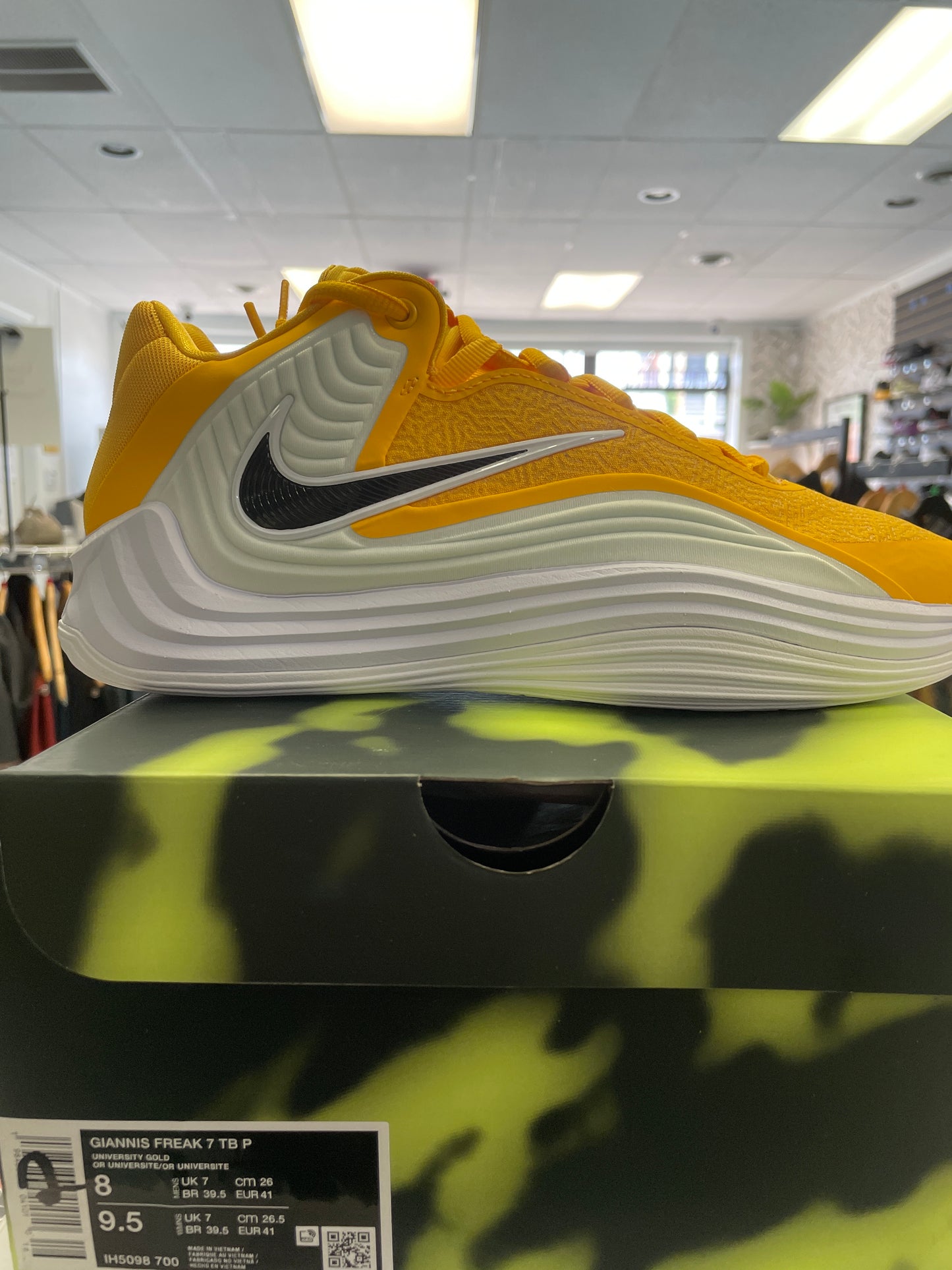 Size8 Nike Giannis Freak 7 Mizzou PE DS/W Box