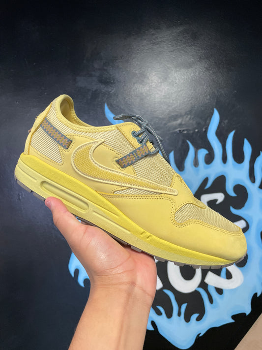 Size12.5 Nike Air Max 1 Vactus Jack Saturn Gold Pre Owned/W Box