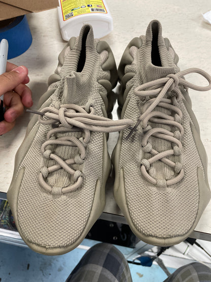 Size10 Yeezy 450 Stone Grey Pre Owned/W Box