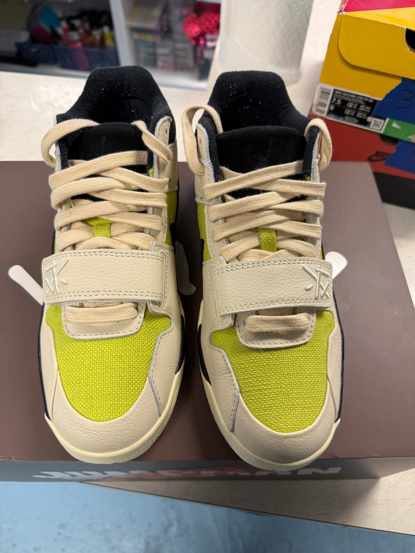 Size7.5 Jordan Jumpman Jack TR Travis Scott Bright Cactus Worn Once Og-All