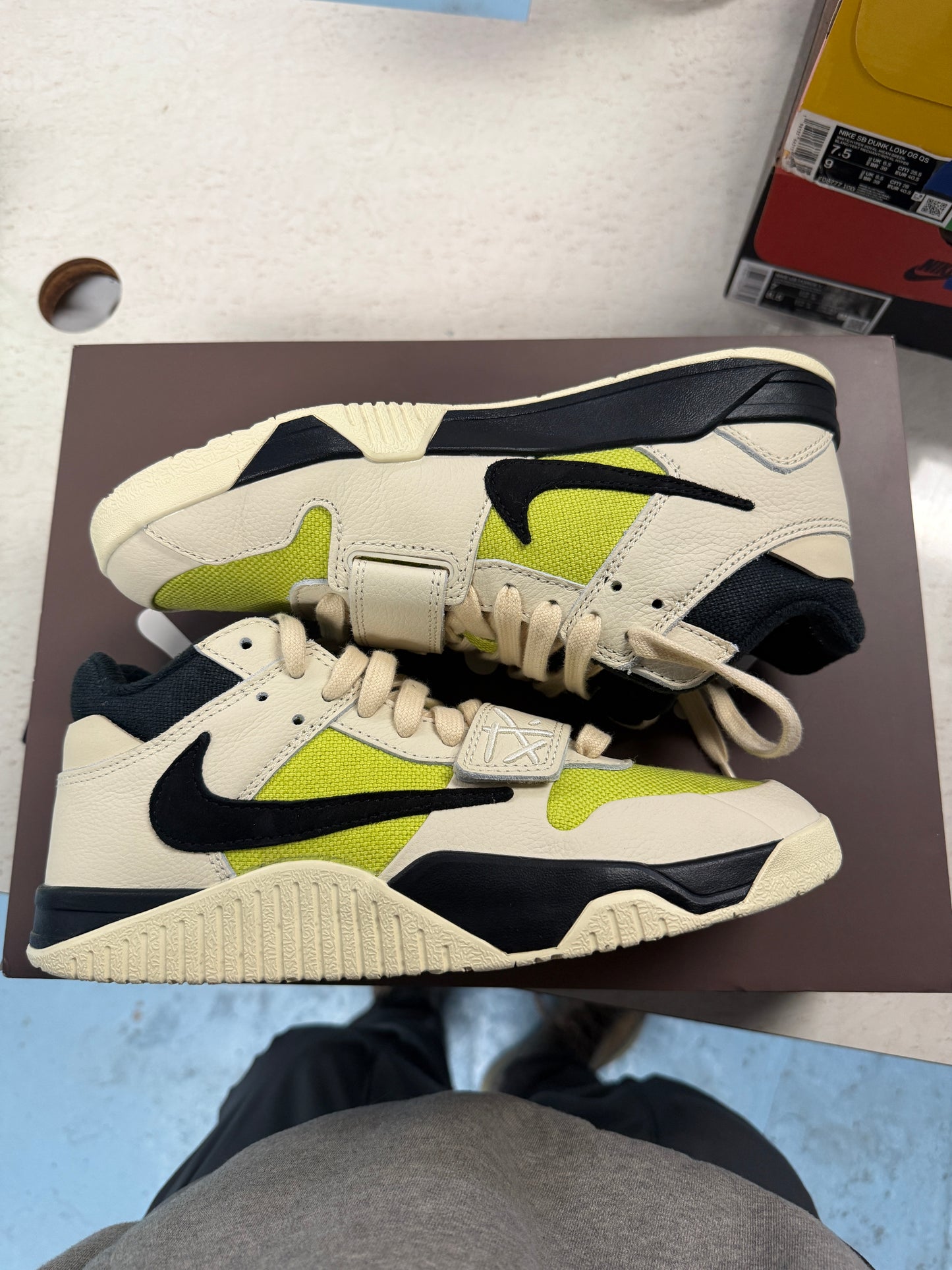 Size7.5 Jordan Jumpman Jack TR Travis Scott Bright Cactus Worn Once Og-All