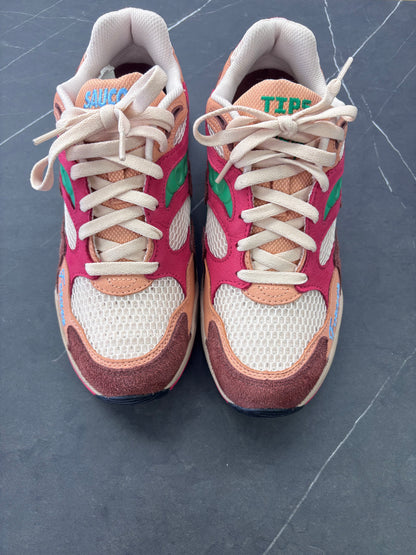 Saucony Grid Shadow 2 Jae Tips What's the Occasion? Wear To The Party