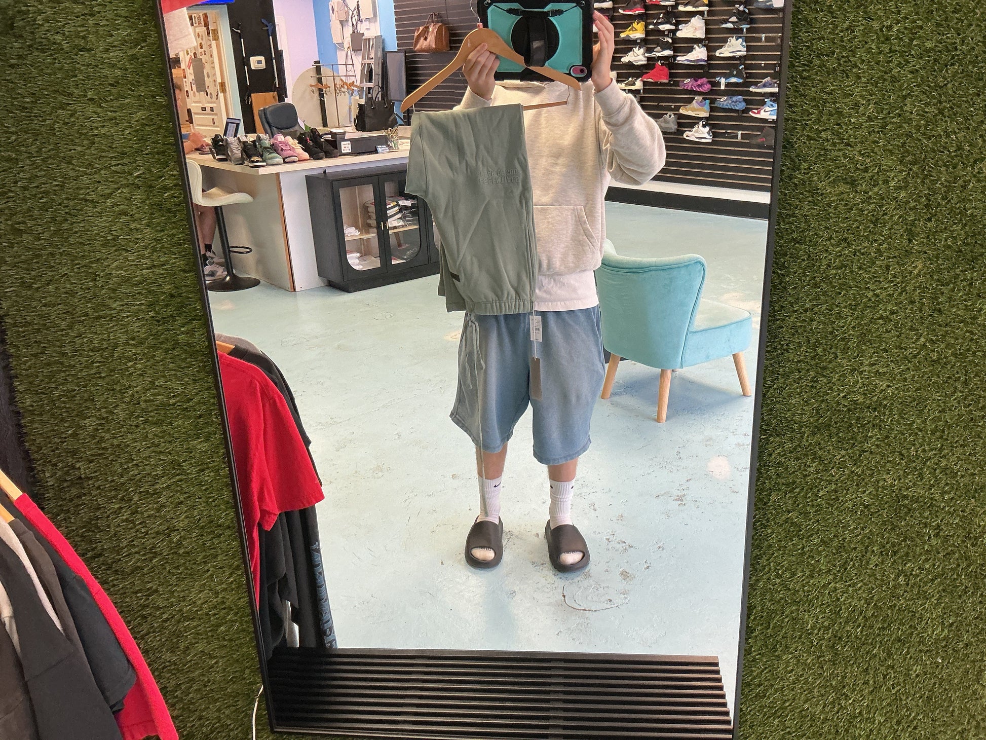 Essentials Sweatpants Green