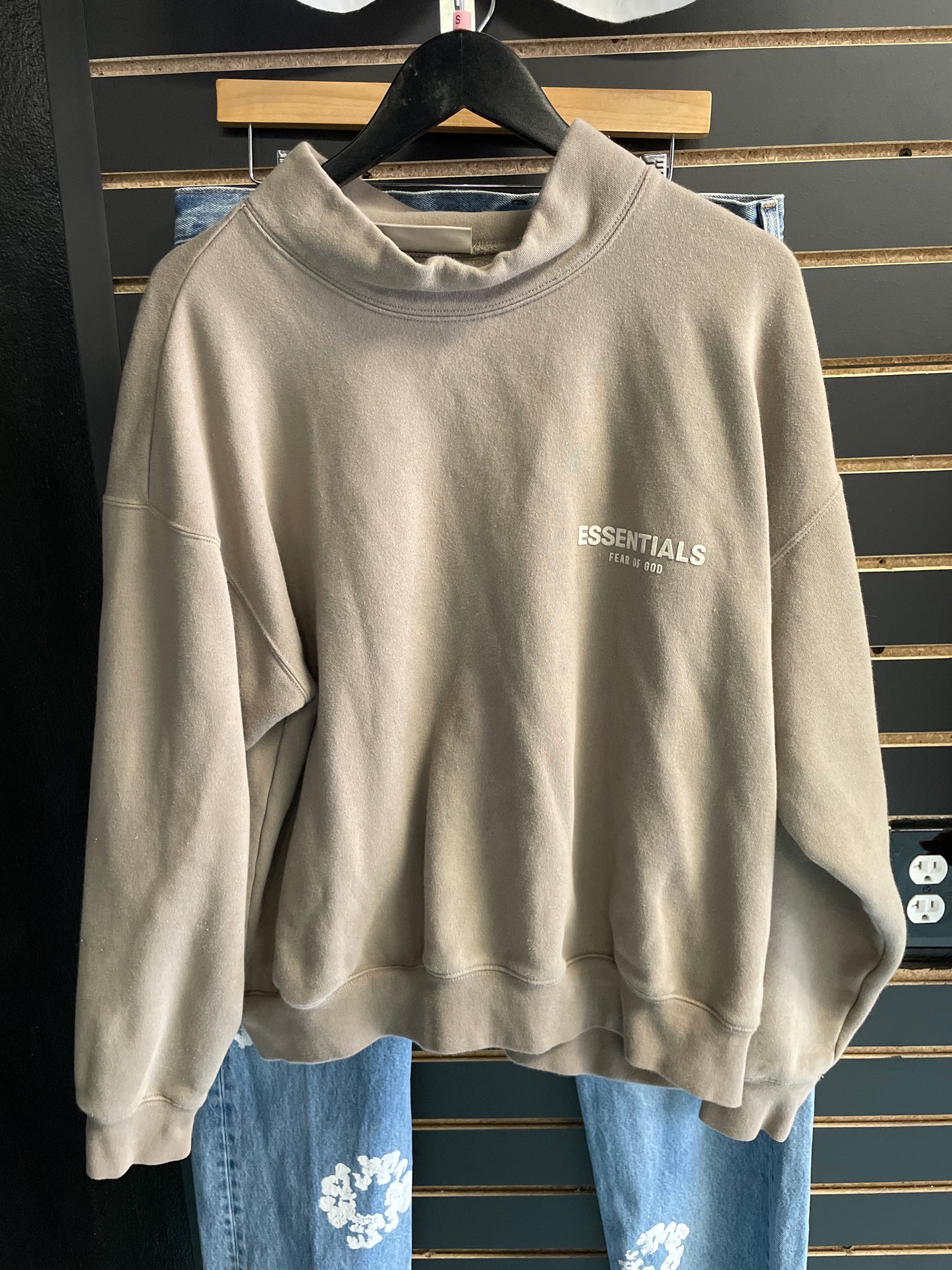 Size Small Essential Brown Crew Neck Used