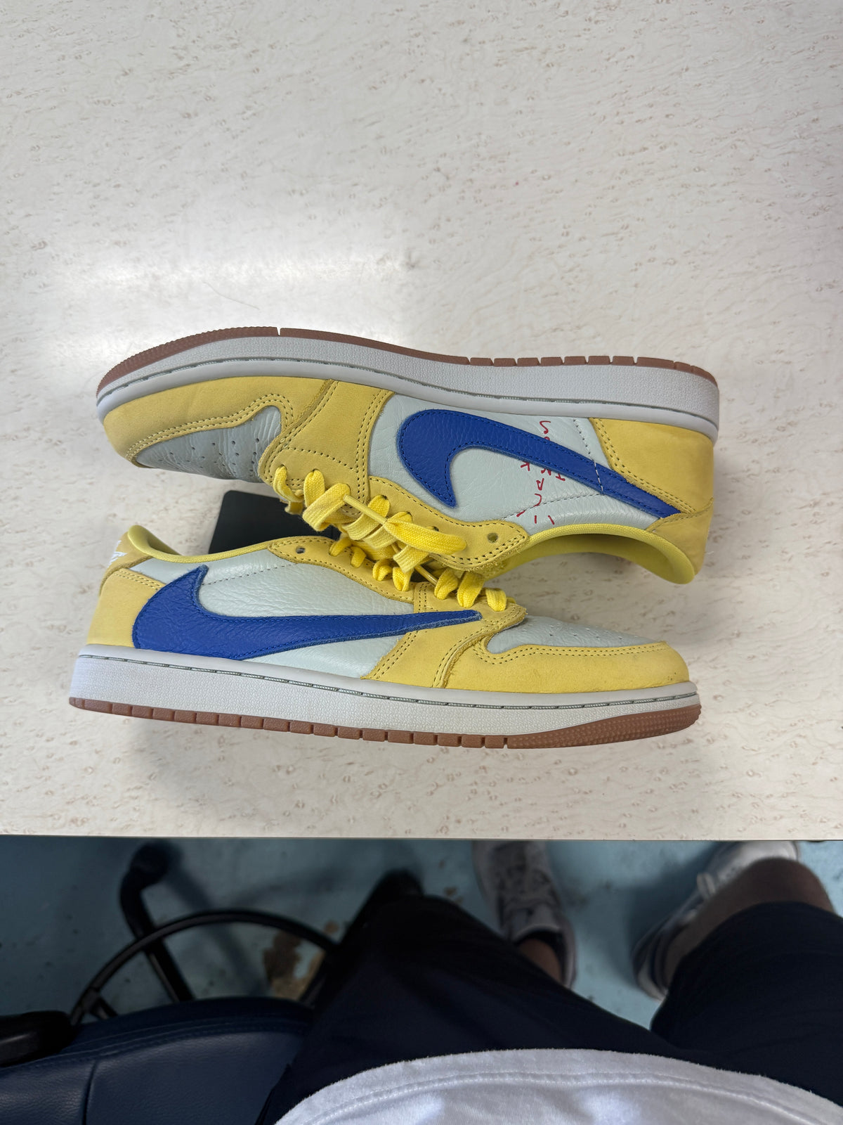 Jordan 1 Retro Low OG SP Travis Scott Canary (Women's)