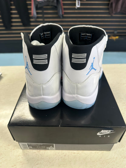 Size8 Jordan 11 Legend Blue Pre Owned With Box