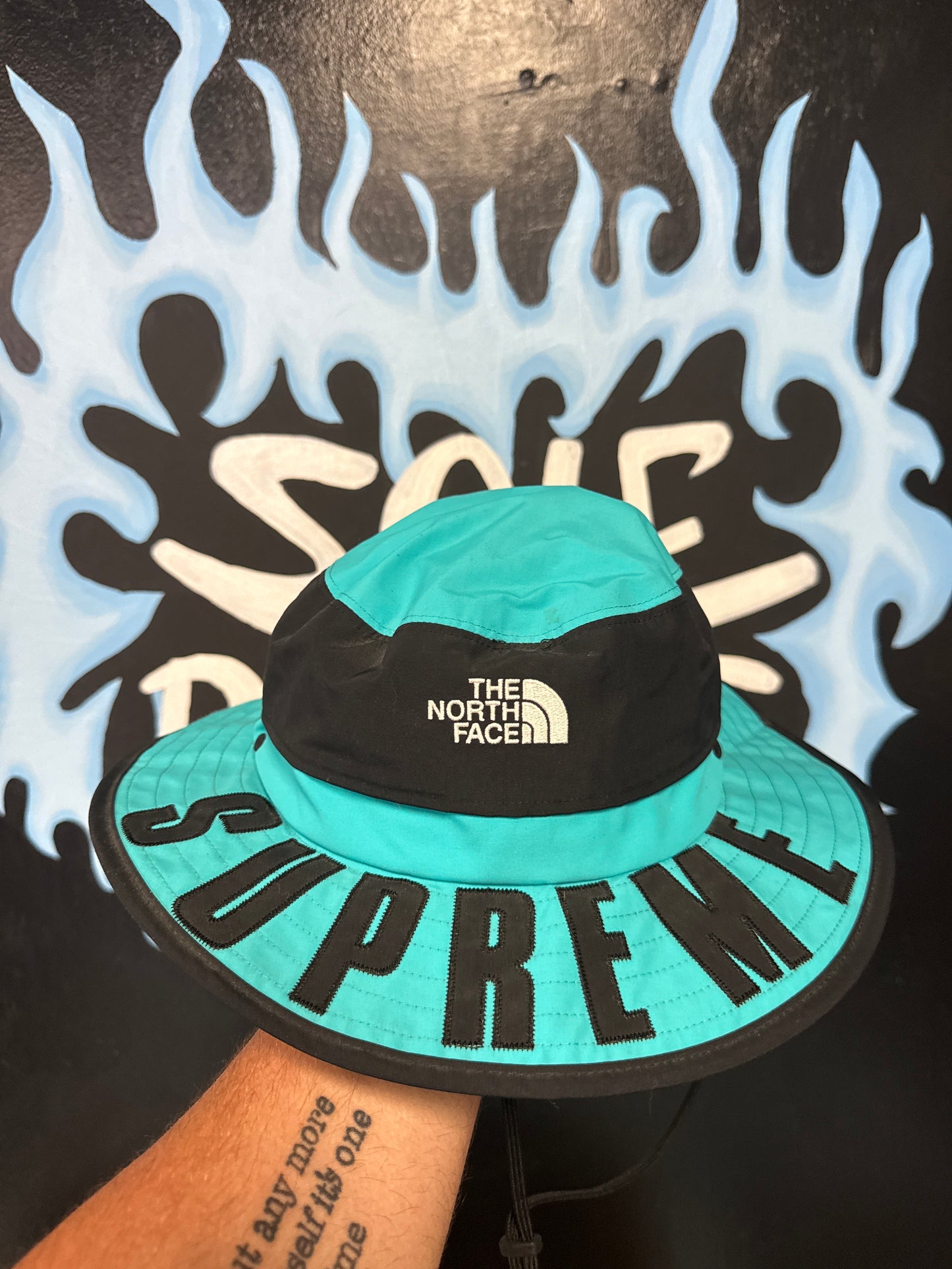 Size Small Supreme X North Face Bucket Hat Light Blue