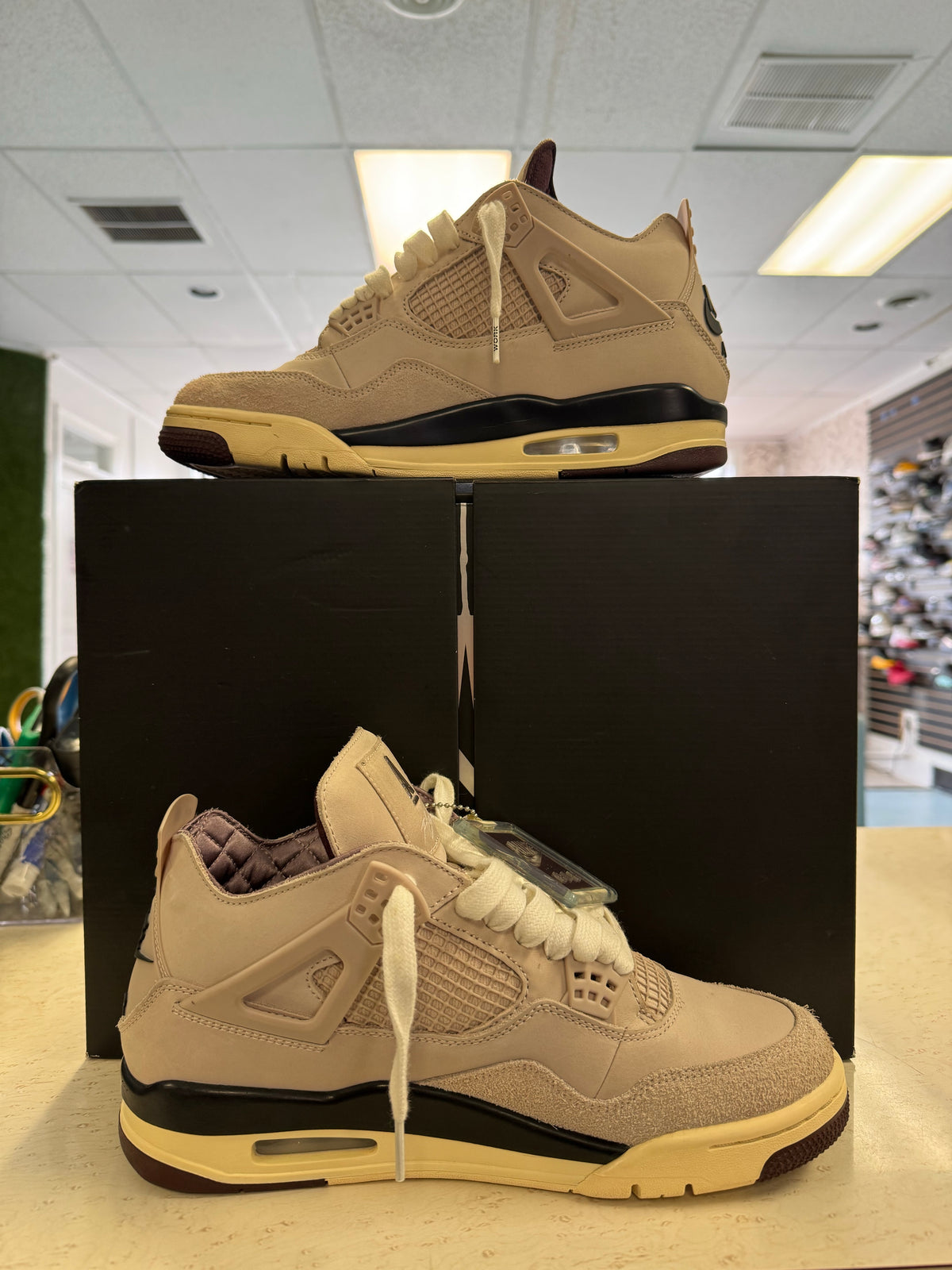 Jordan 4 Retro OG SP A Ma Maniére While You Were Sleeping (Women's)