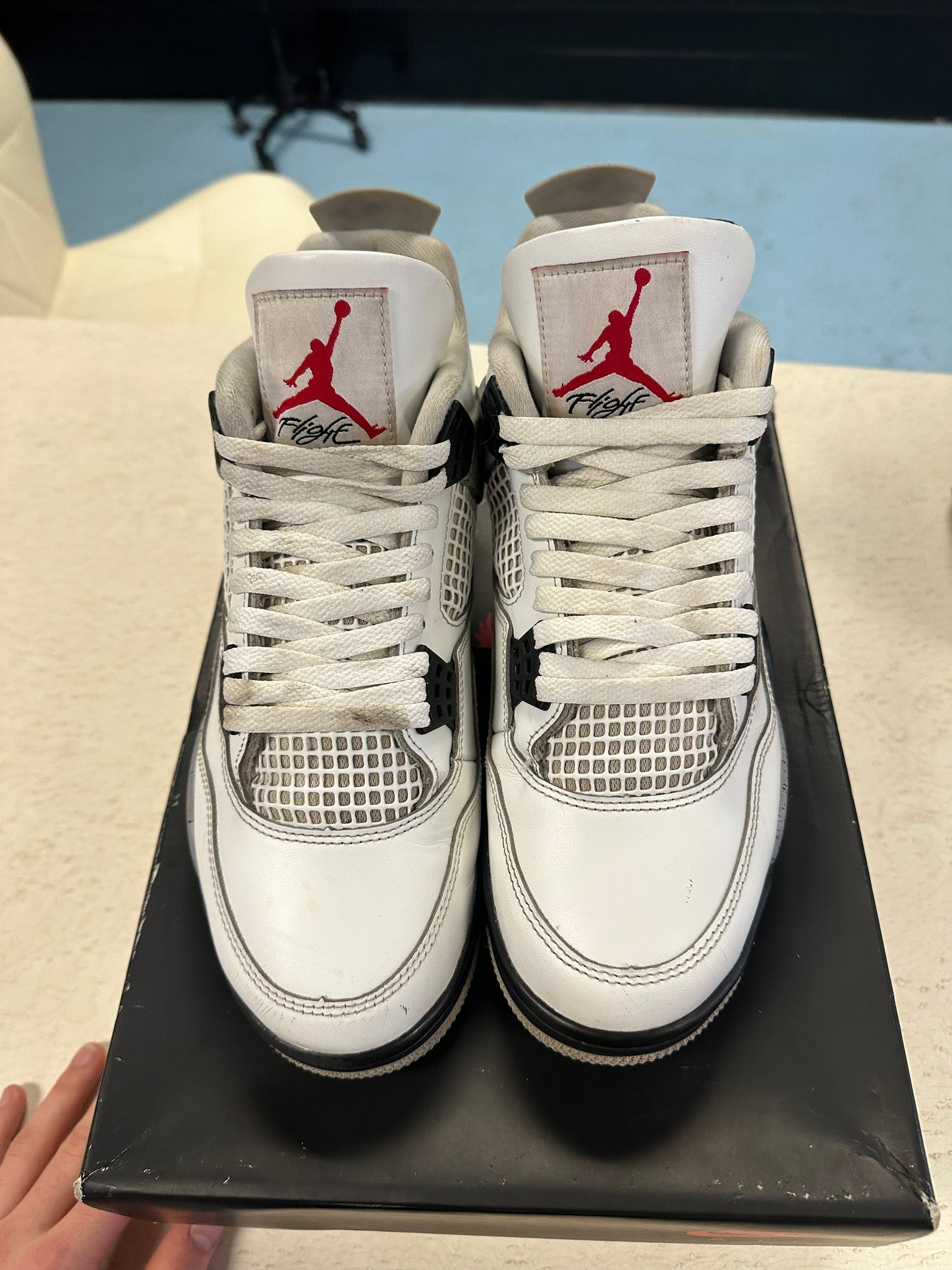 Size10 Jordan 4 White Cement Pre Owned With Box
