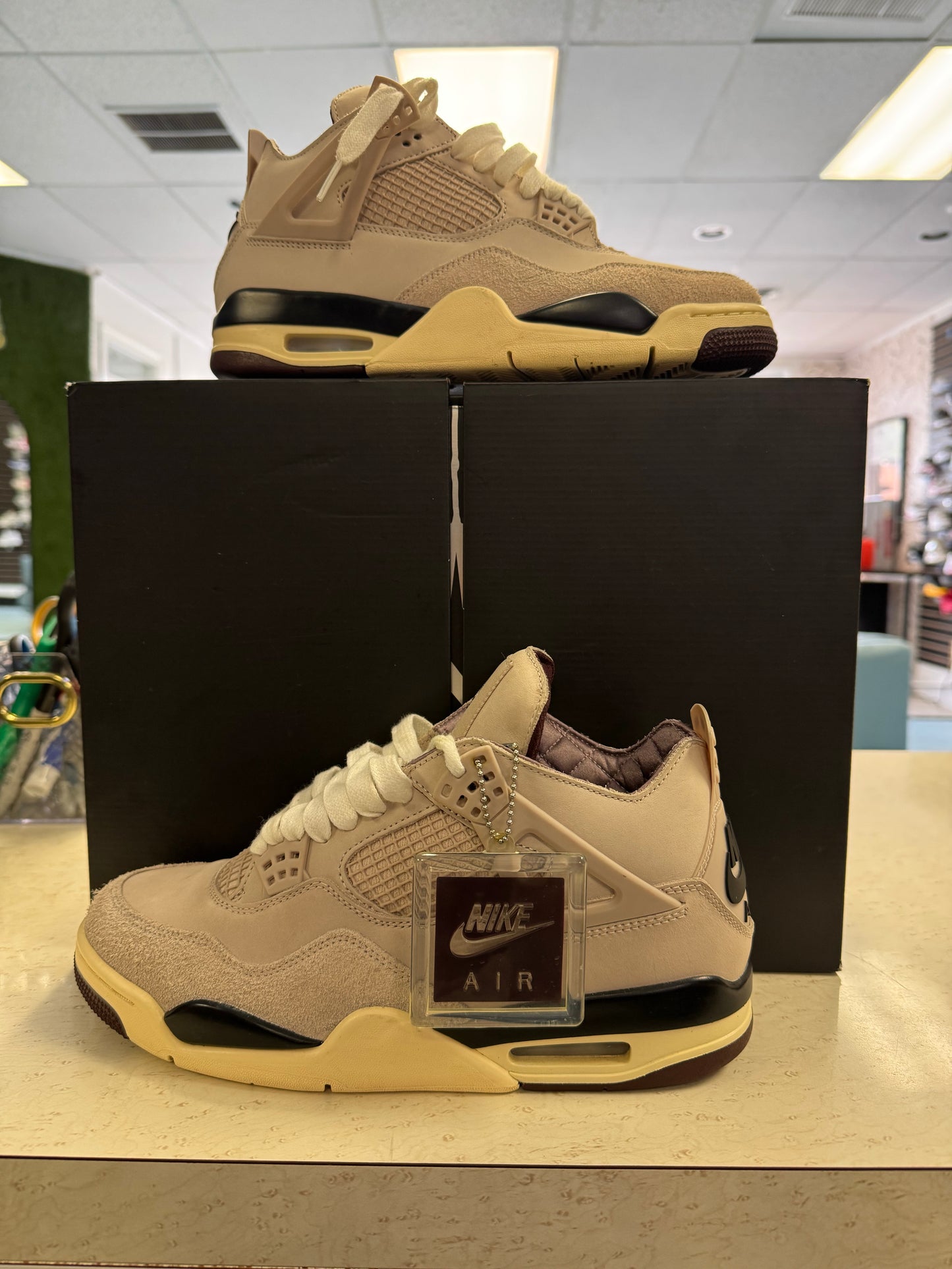 Jordan 4 Retro OG SP A Ma Maniére While You Were Sleeping (Women's)