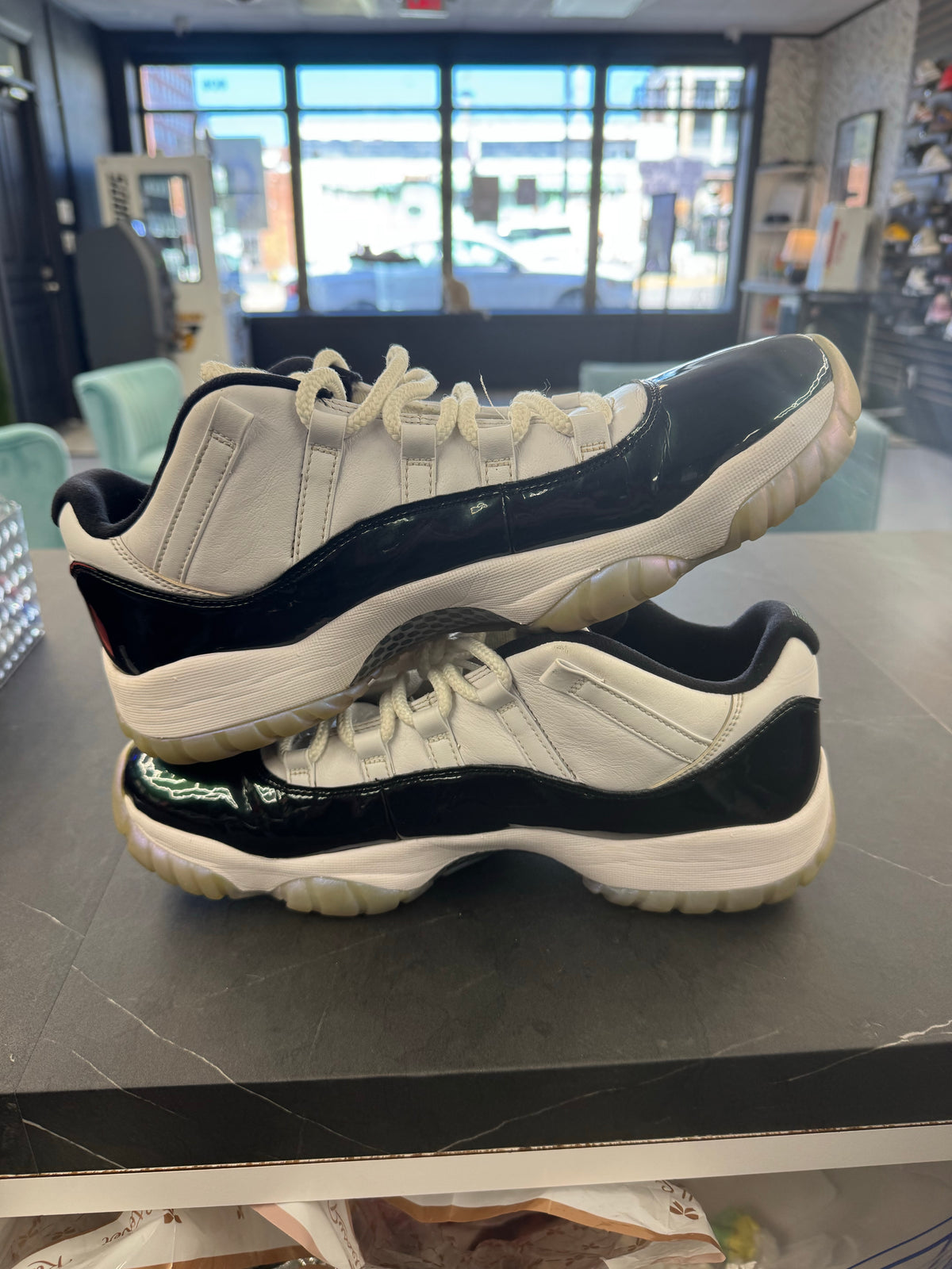 Jordan 11 Retro Low Iridescent