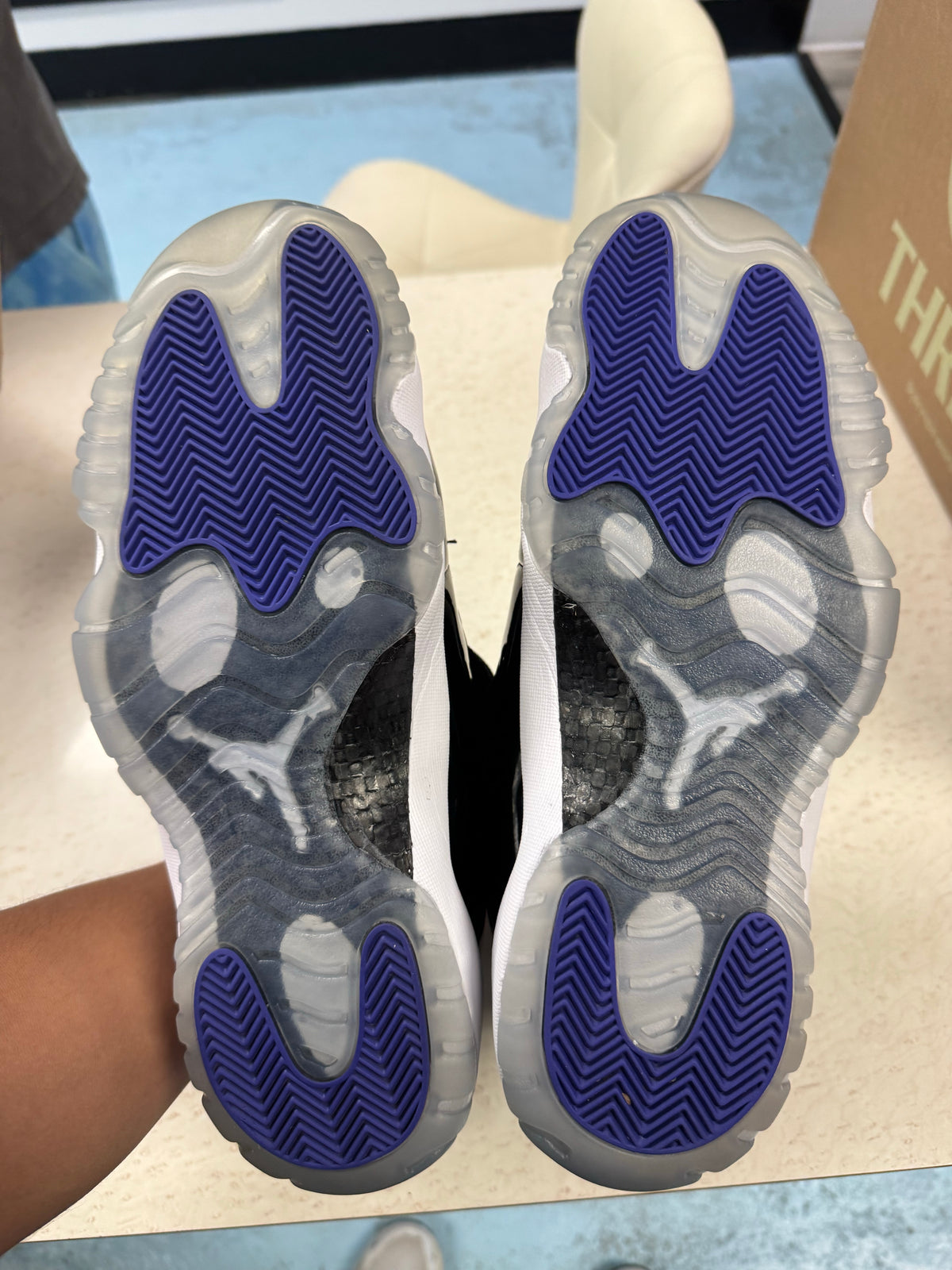 Jordan 11 Retro Space Jam (2016)