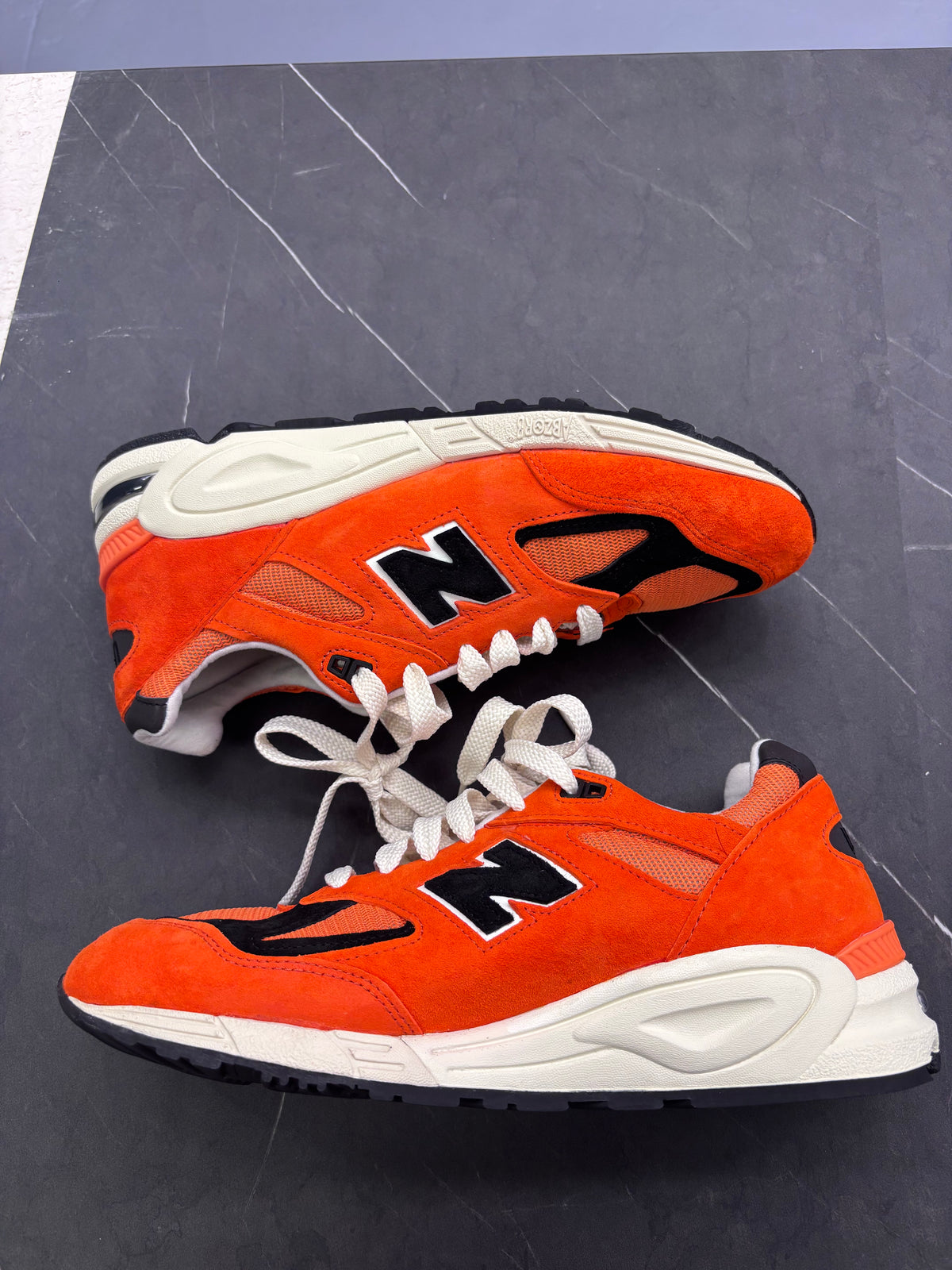 New Balance 990v2 MiUSA Marigold