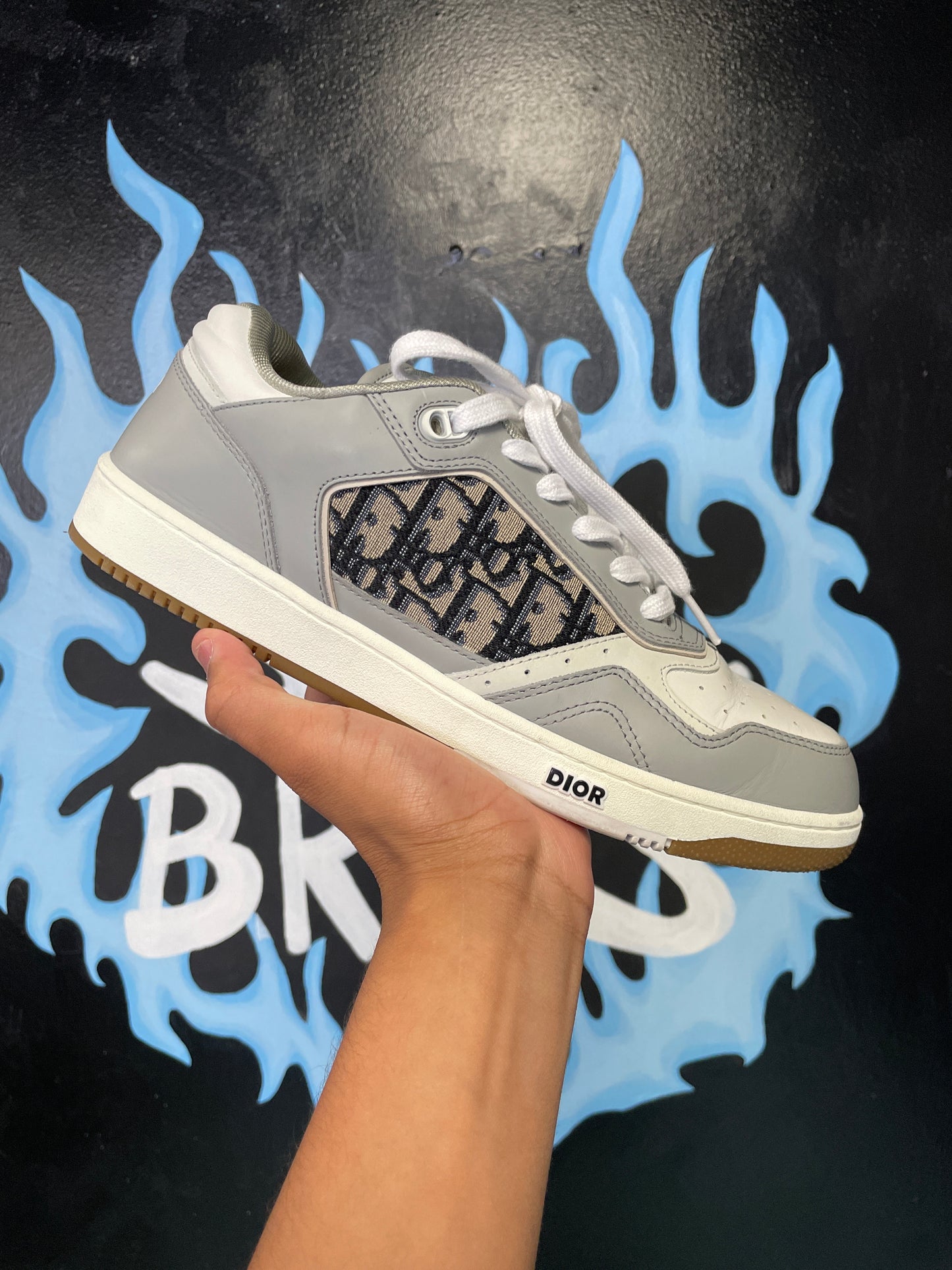 Size44 (11) Christian Dior B27 Uptown Pre Owned/No Box