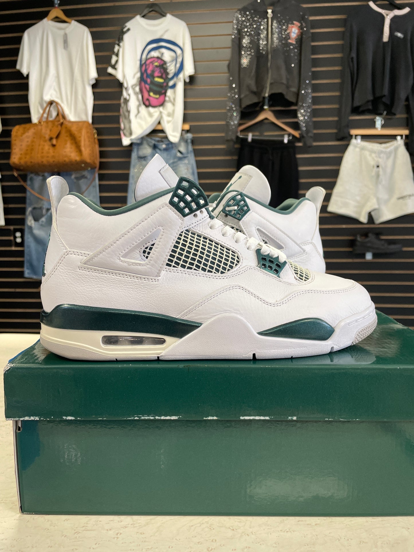 Size10 Jordan 4 Oxidized Green Pre Owned/W Box