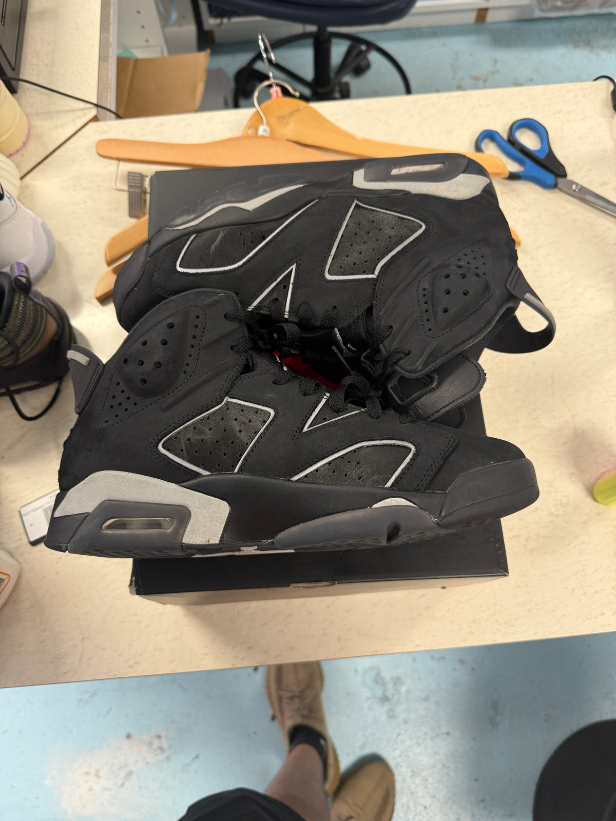 Jordan 6 Retro Cap and Gown