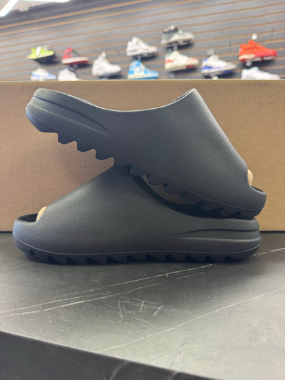 YZY YS-01 Black