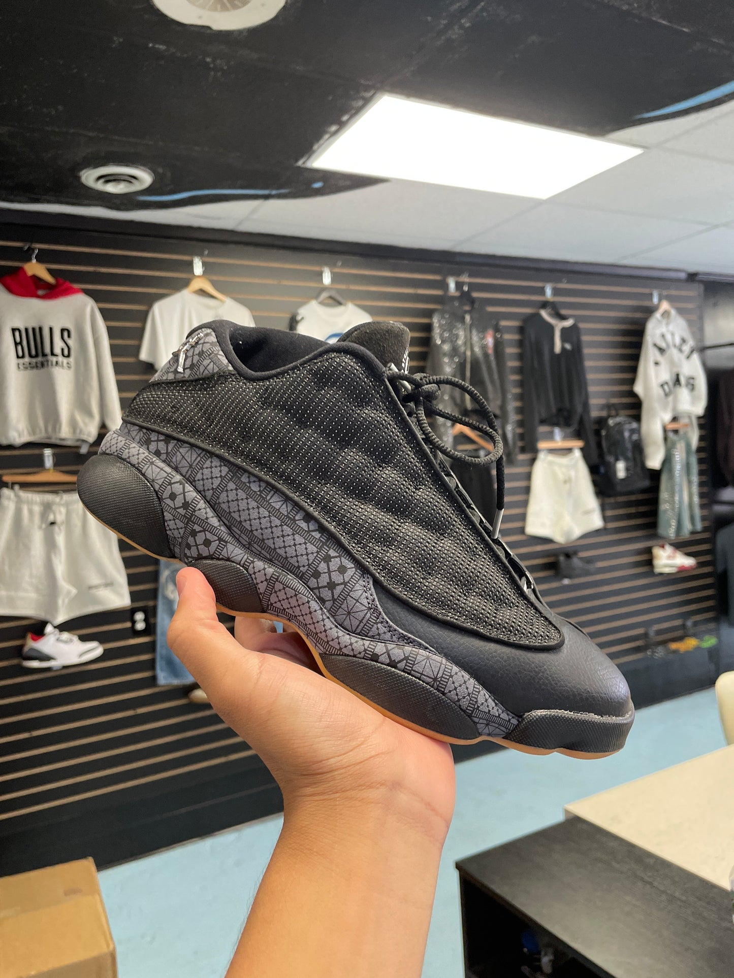 Jordan 13 Retro Low Quai 54