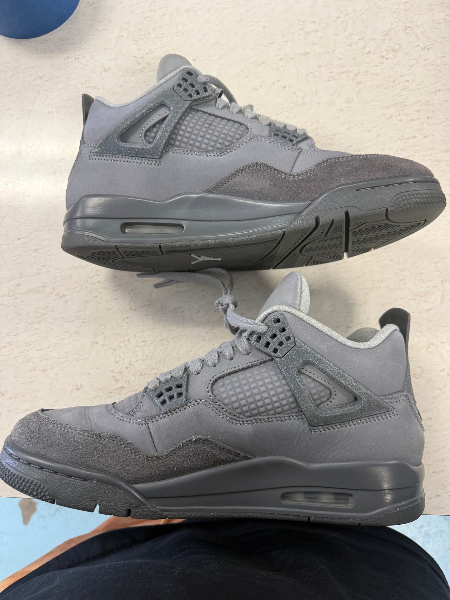 Size9.5 Jordan 4 Wet Cement Pre Owned