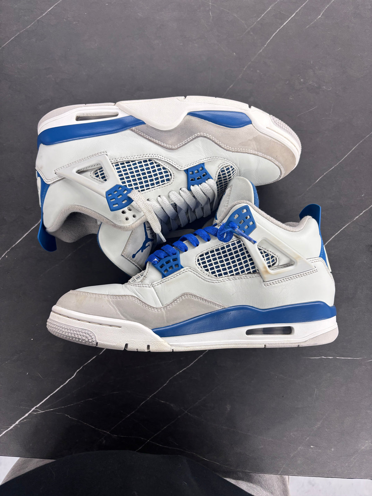 Jordan 4 Retro Military Blue (2024)