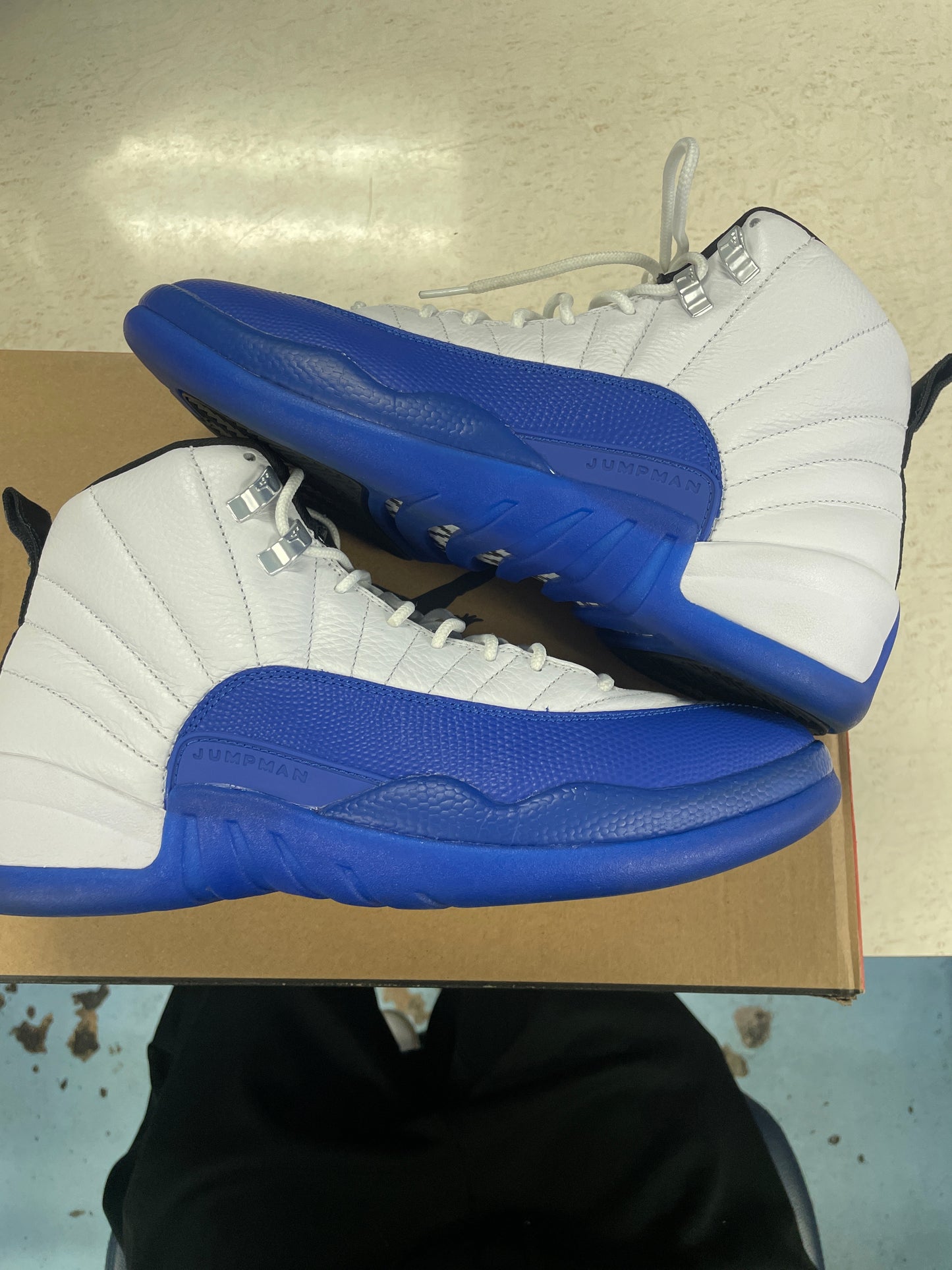 Size9.5 Jordan 12 Blueberry Pre Owned/W Box