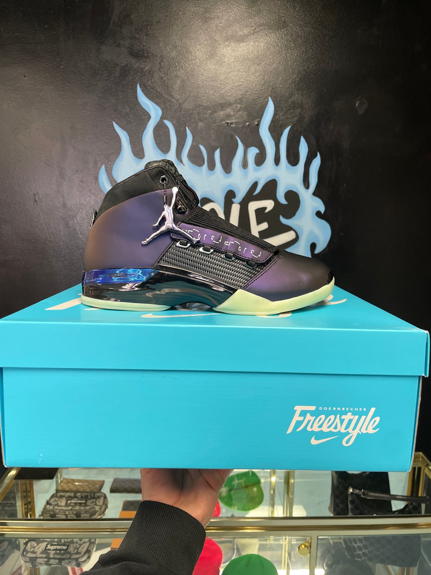 Size10 Jordan 17 Doernbecher Zach New/W Box