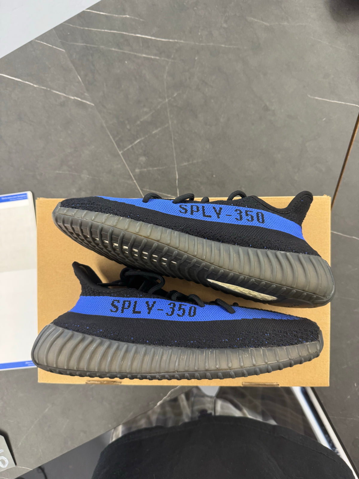 adidas Yeezy Boost 350 V2 Dazzling Blue