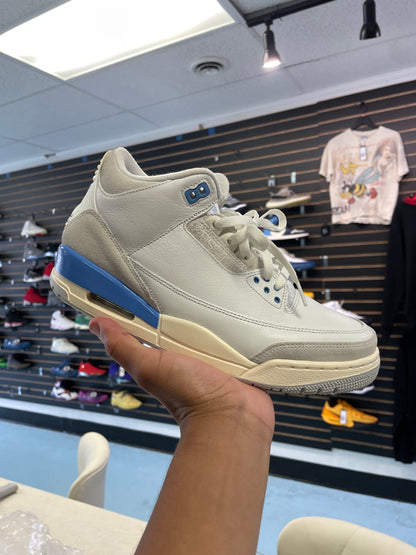 Size9.5 Jordan 3 Lucky Shorts Pre Owned/W Box