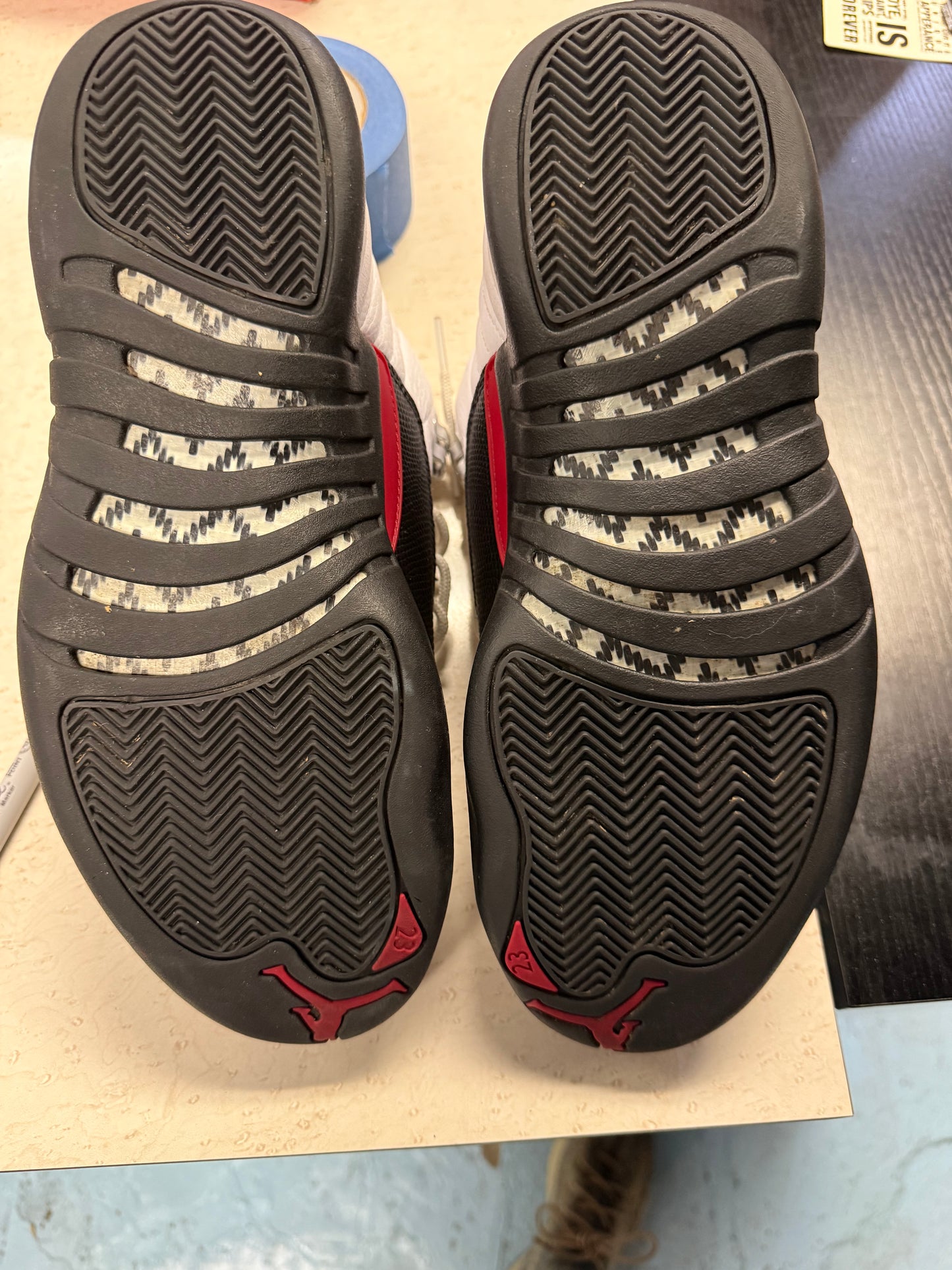 Size10.5 Jordan 12 Retro Pre-Owned No Box